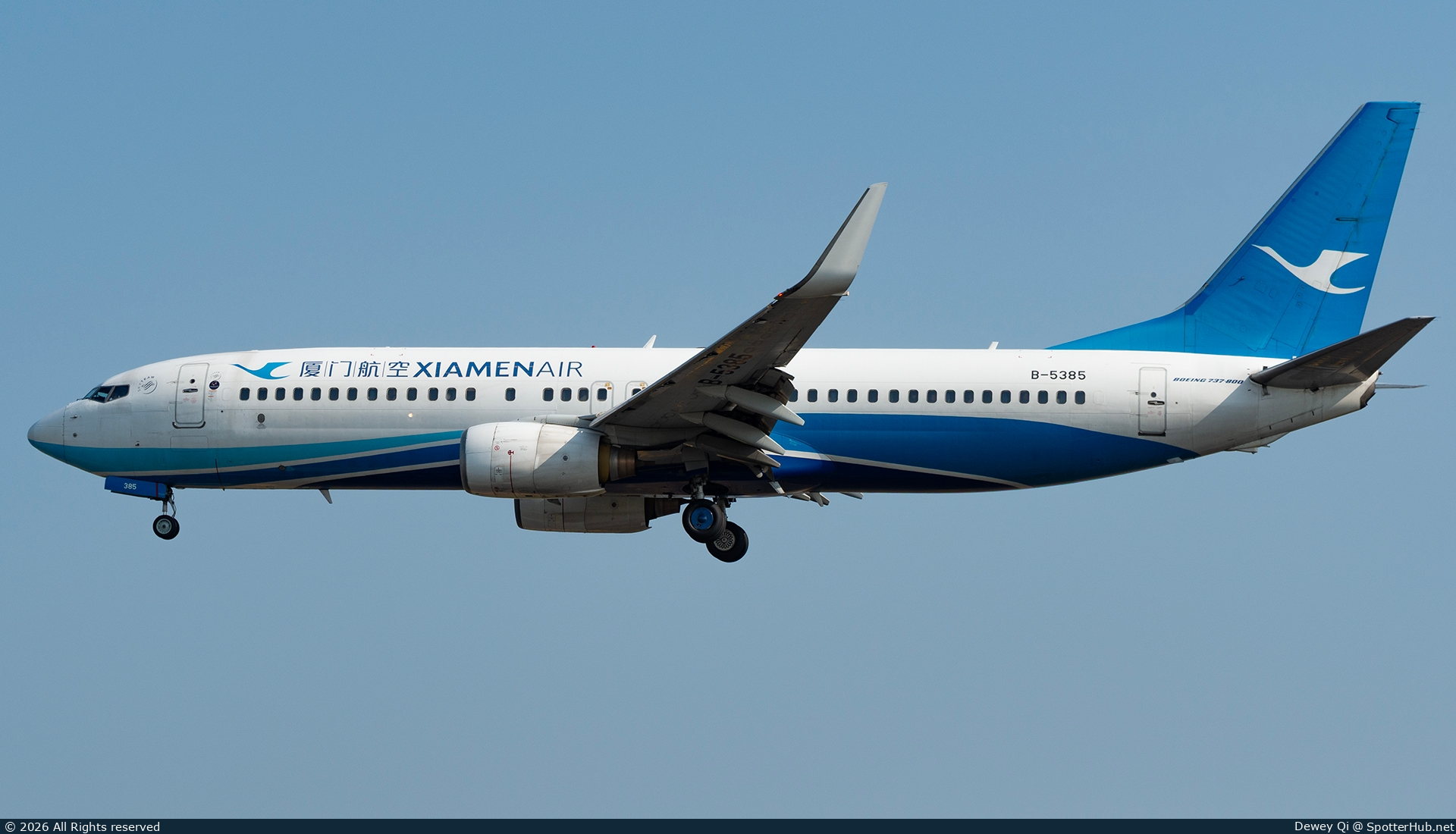 Photo of B-5385 - Boeing 737-86N operated by Xiamen Airlines