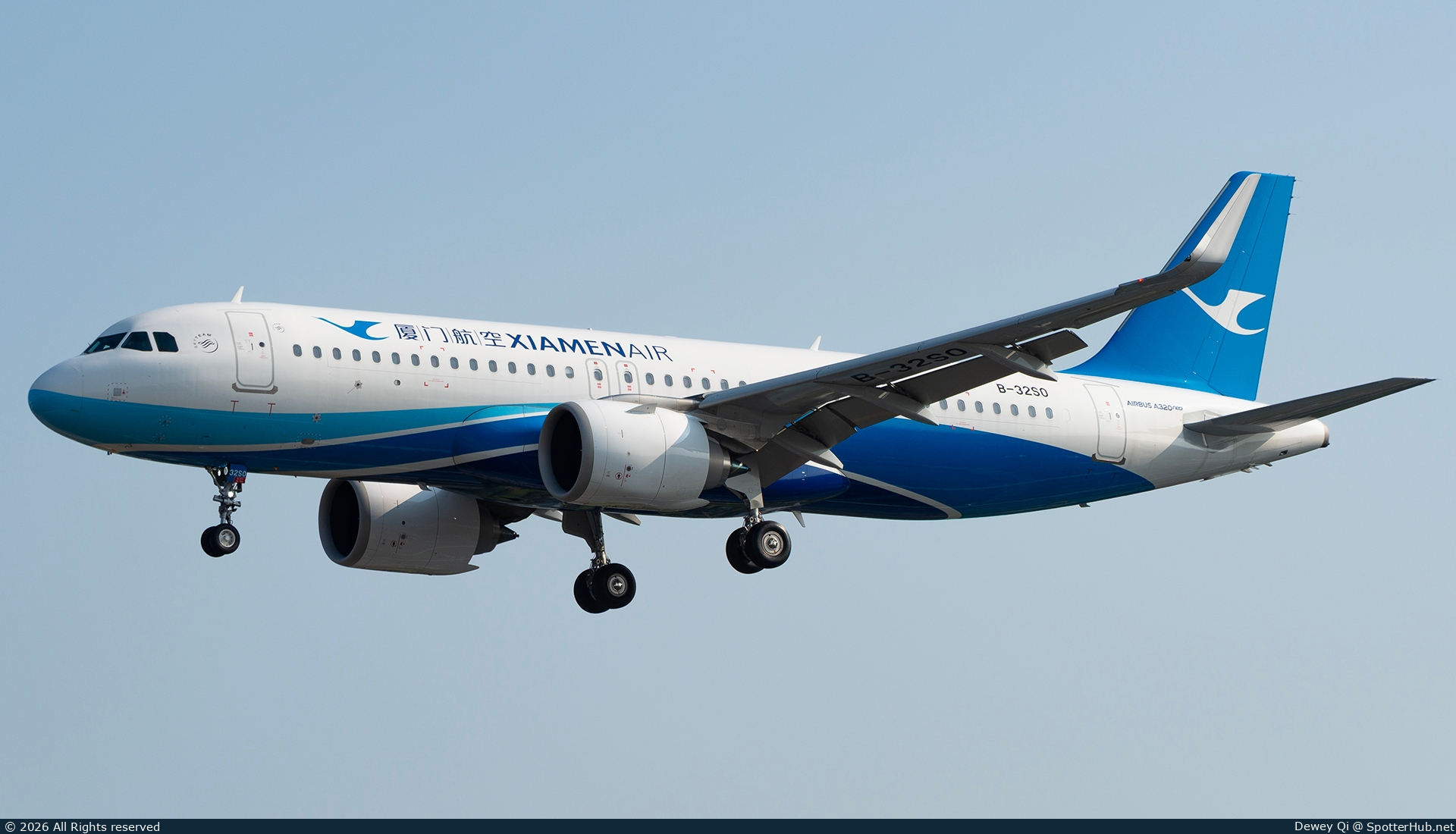 Photo of B-32S0 - Airbus A320-251N operated by Xiamen Airlines