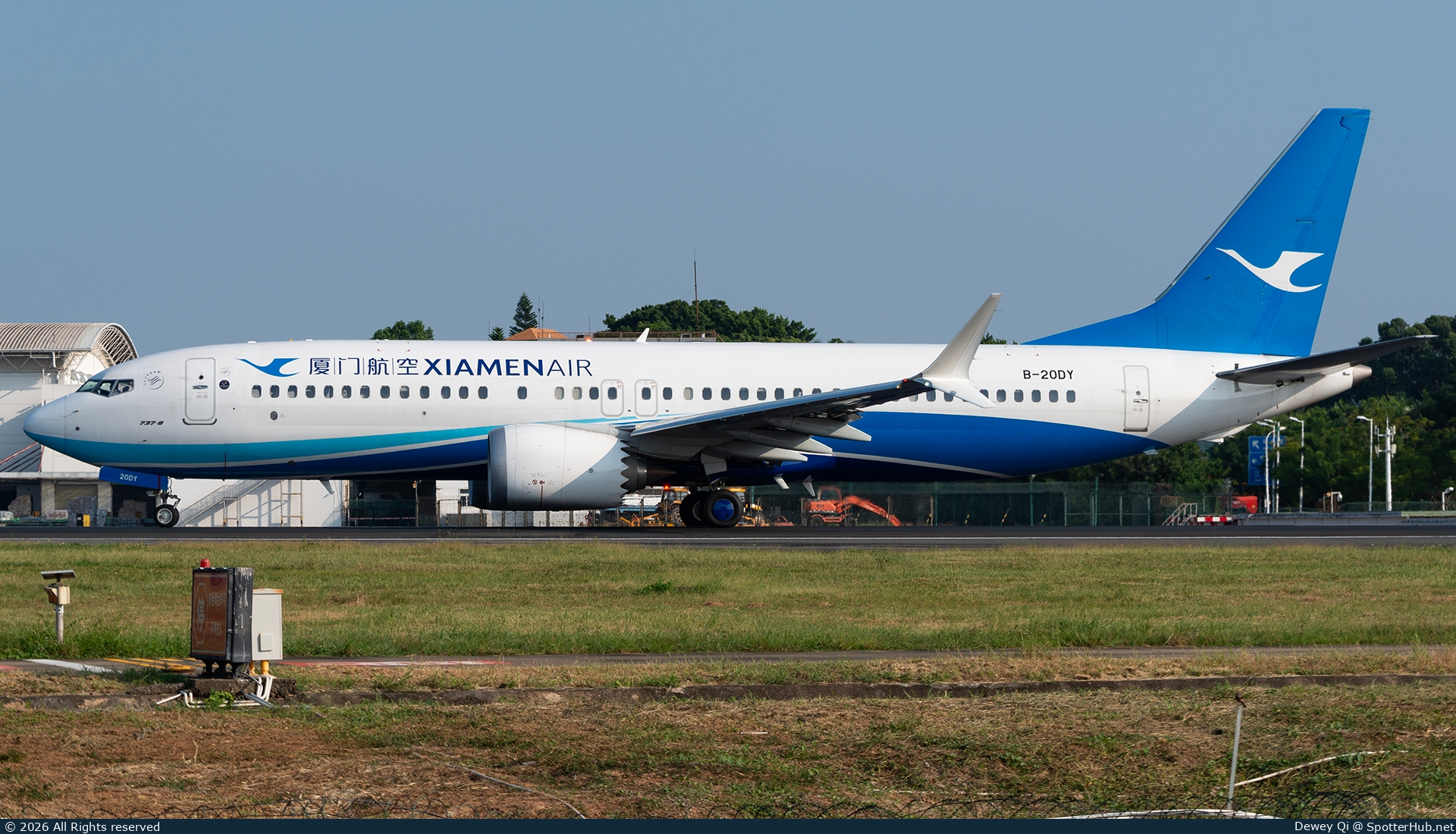 Photo of B-20DY - Boeing 737 MAX 8 operated by Xiamen Airlines