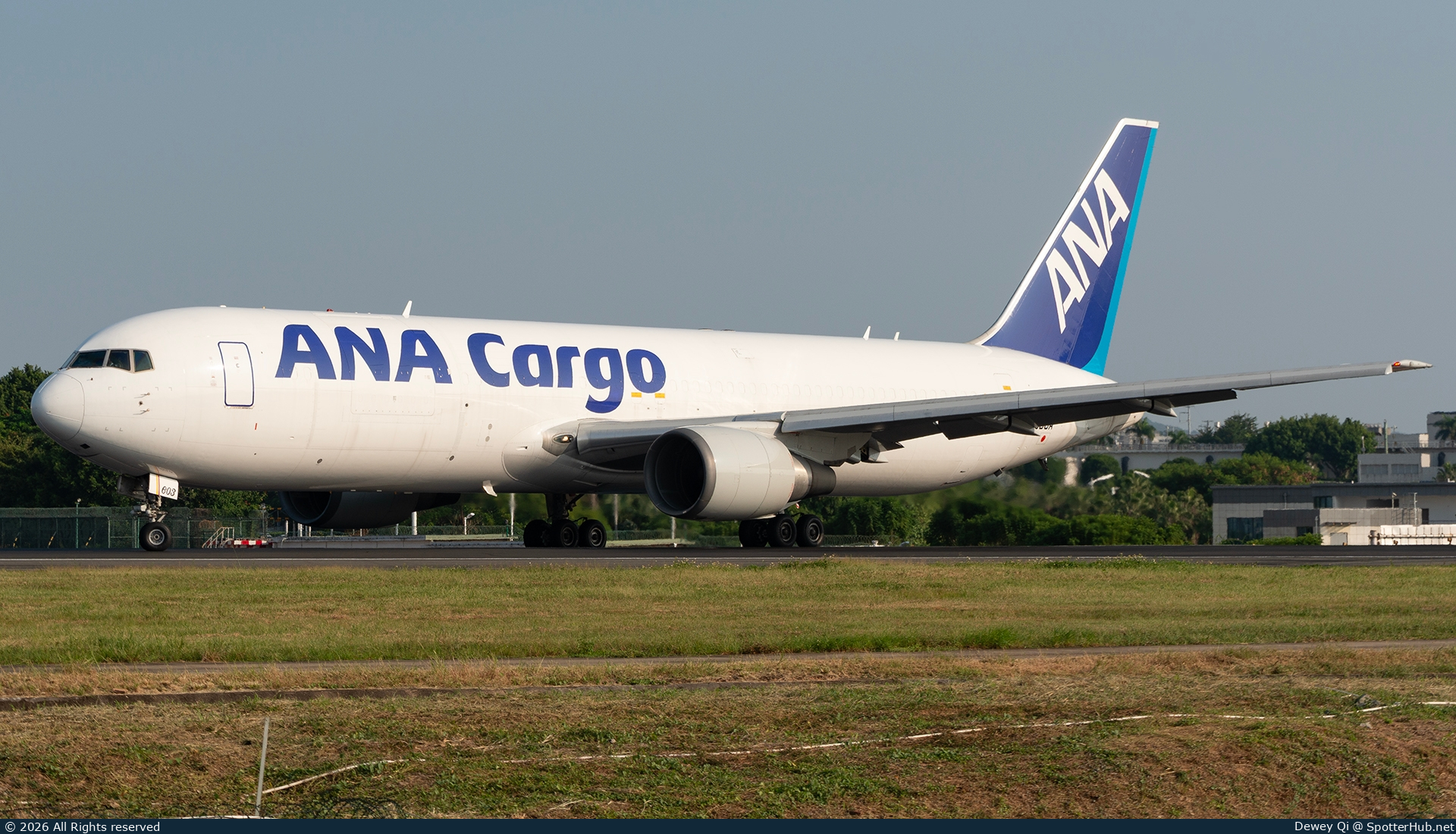 Photo of JA603A - Boeing 767-381(ER)(BCF) operated by ANA Cargo