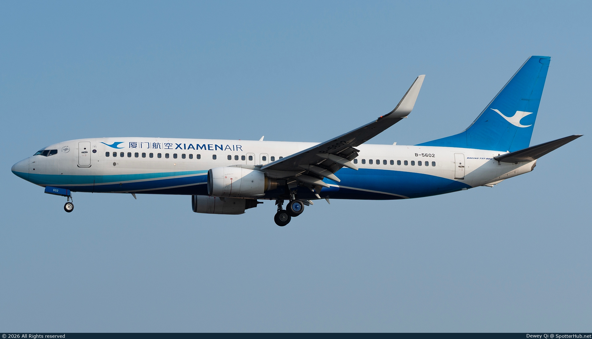 Photo of B-5602 - Boeing 737-86N operated by Xiamen Airlines