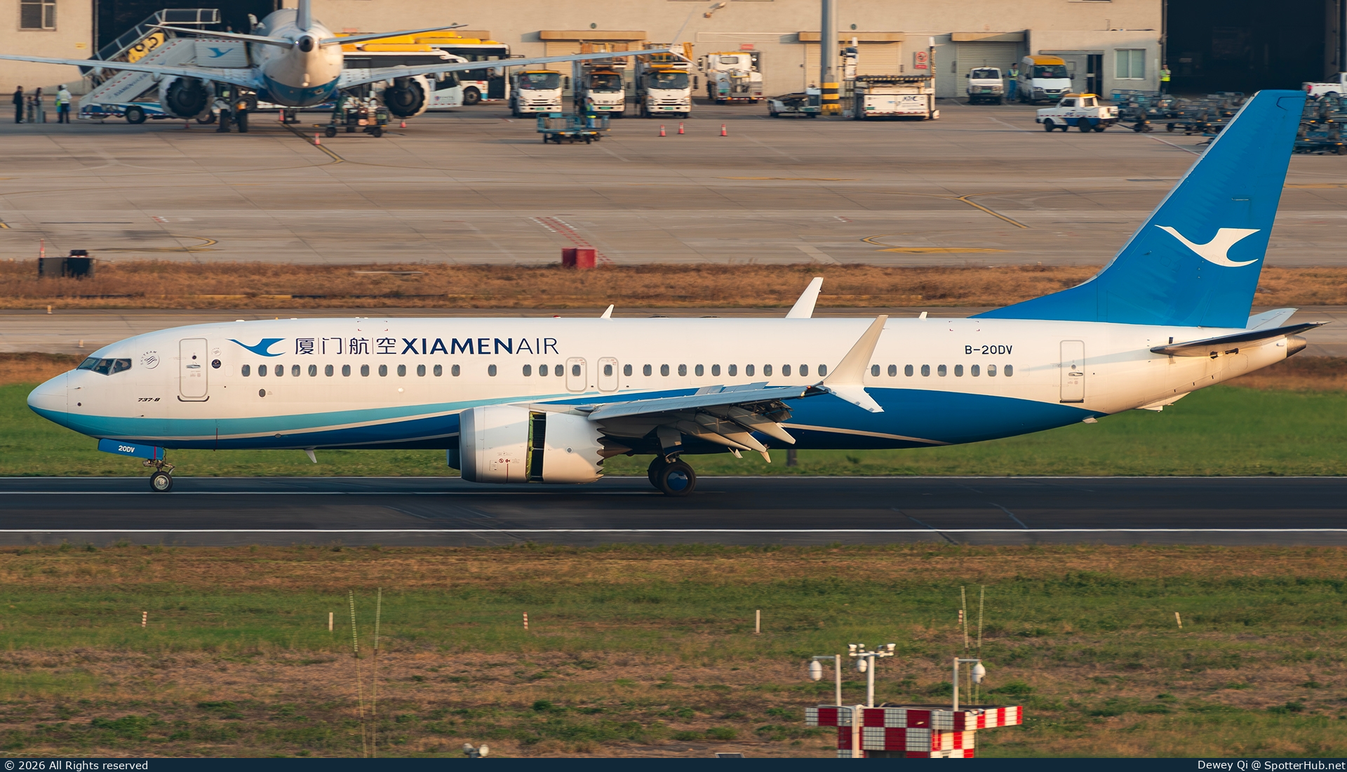 Photo of B-20DV - Boeing 737 MAX 8 operated by Xiamen Airlines