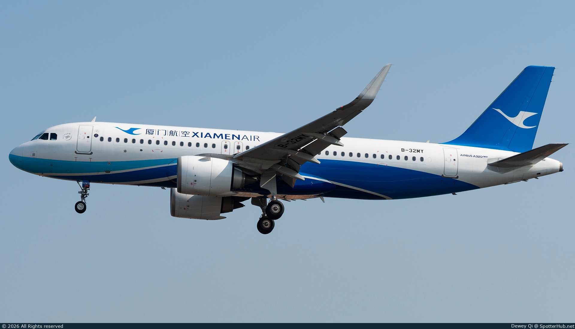 Photo of B-32MY - Airbus A320-251N operated by Xiamen Airlines