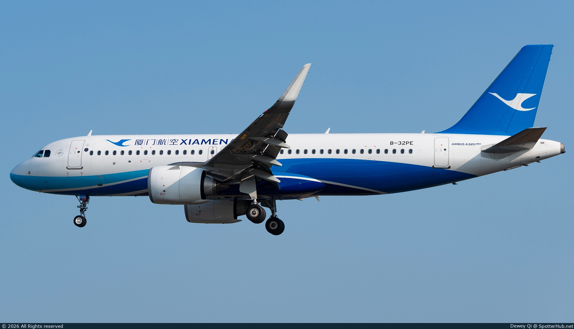 Photo of B-32PE - Airbus A320-251N operated by Xiamen Airlines
