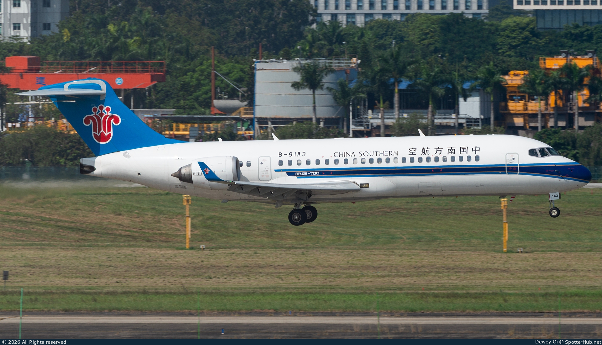 Photo of B-91A3 - COMAC C909 operated by China Southern Airlines