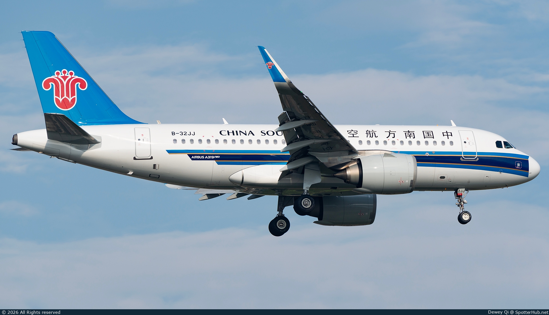 Photo of B-32JJ - Airbus A319-153N operated by China Southern Airlines