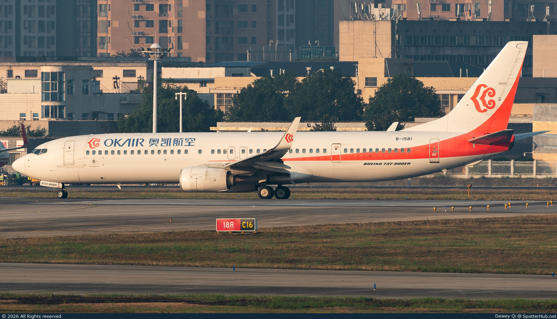 Photo of B-1581 - Boeing 737-9KF(ER) operated by OK Air