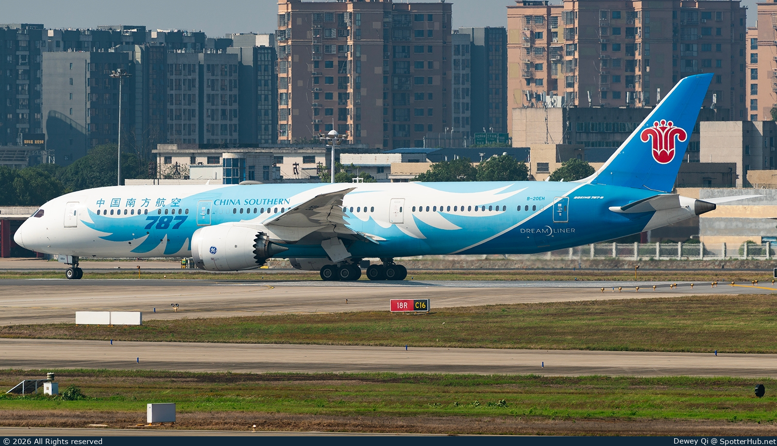 Photo of B-20EH - Boeing 787-9 Dreamliner operated by China Southern Airlines