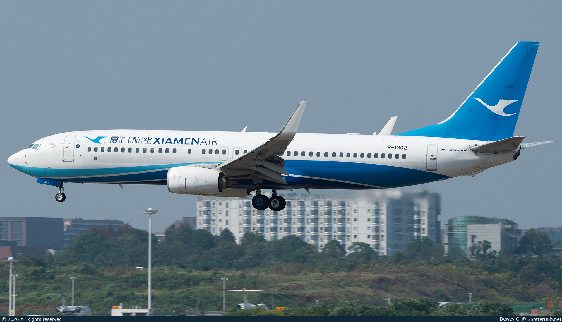 Photo of B-1302 - Boeing 737-85C operated by Xiamen Airlines