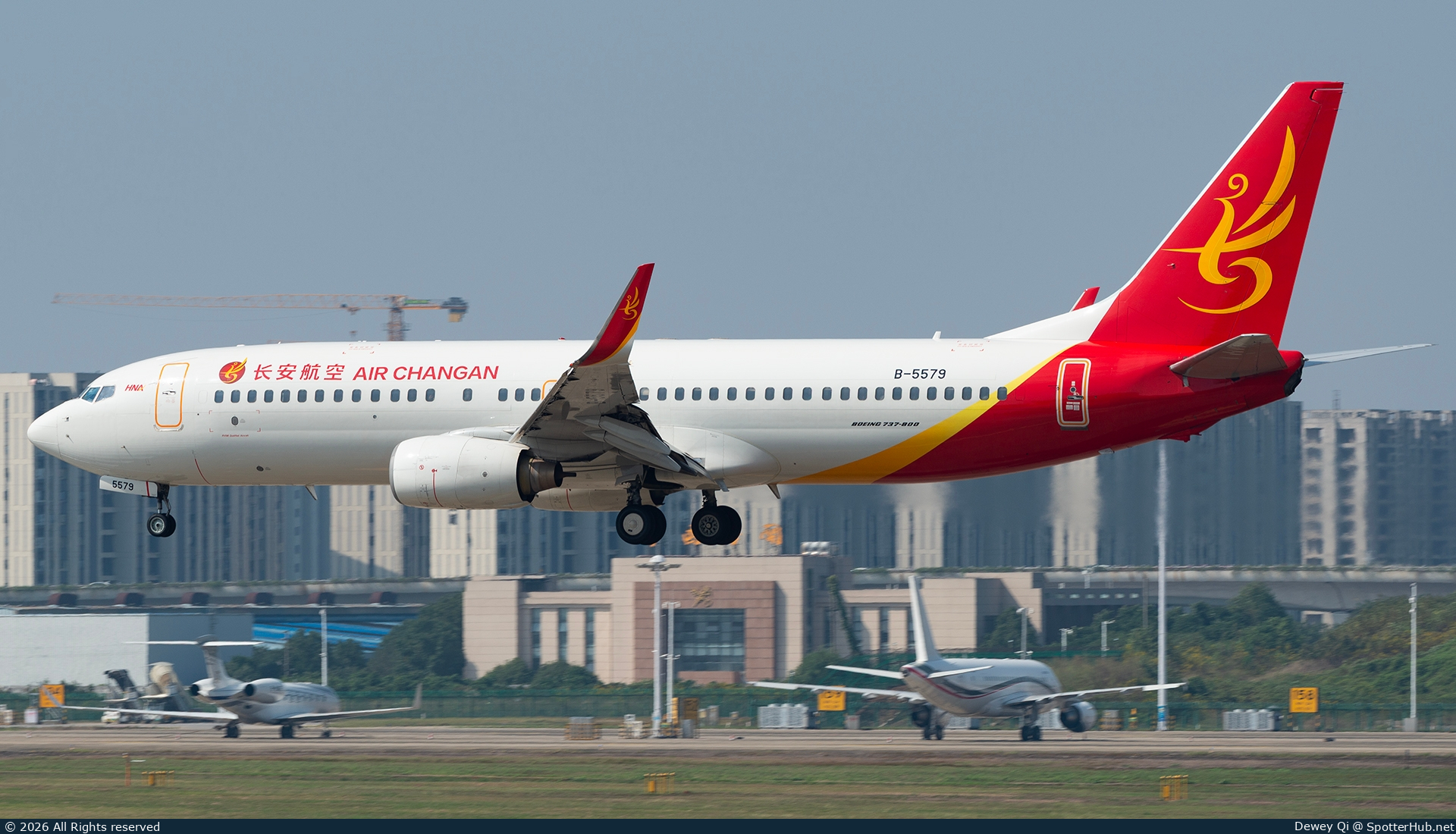 Photo of B-5579 - Boeing 737-84P operated by Hainan Airlines