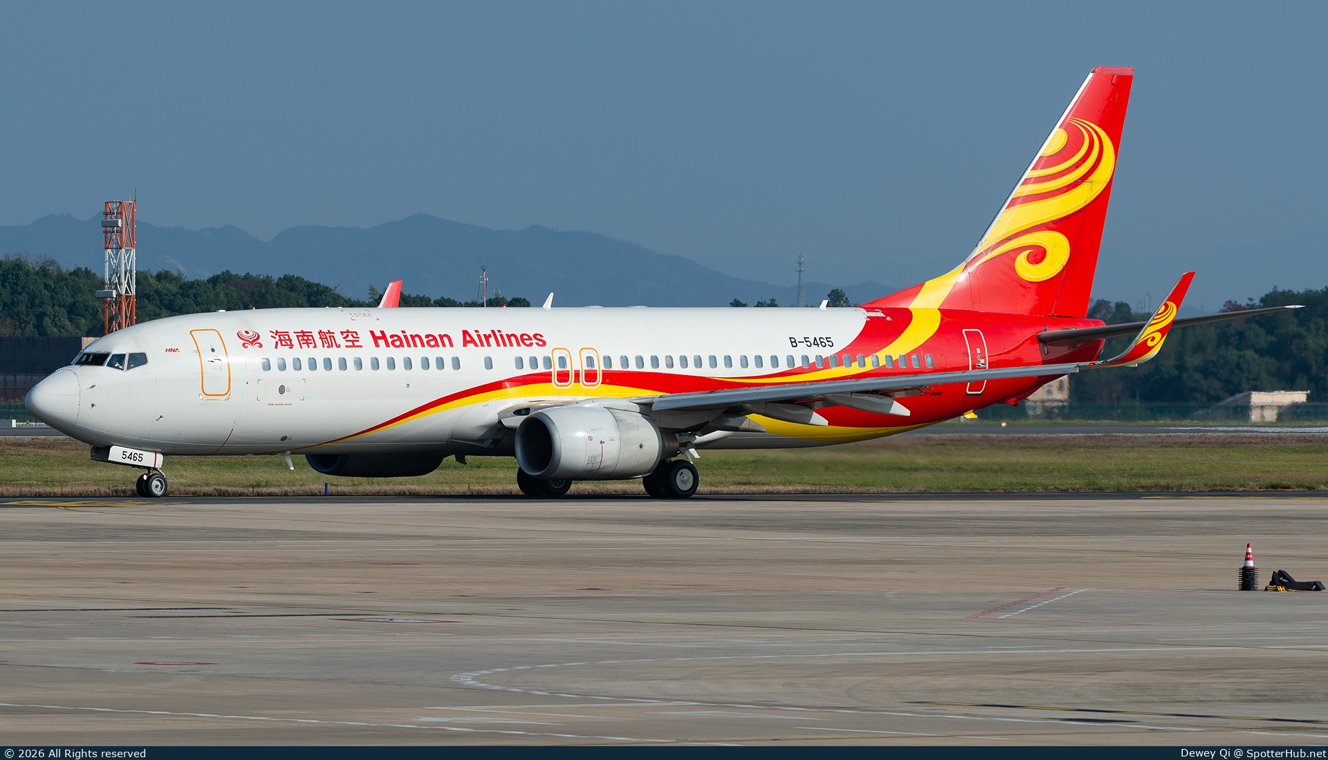 Photo of B-5465 - Boeing 737-84P operated by Hainan Airlines