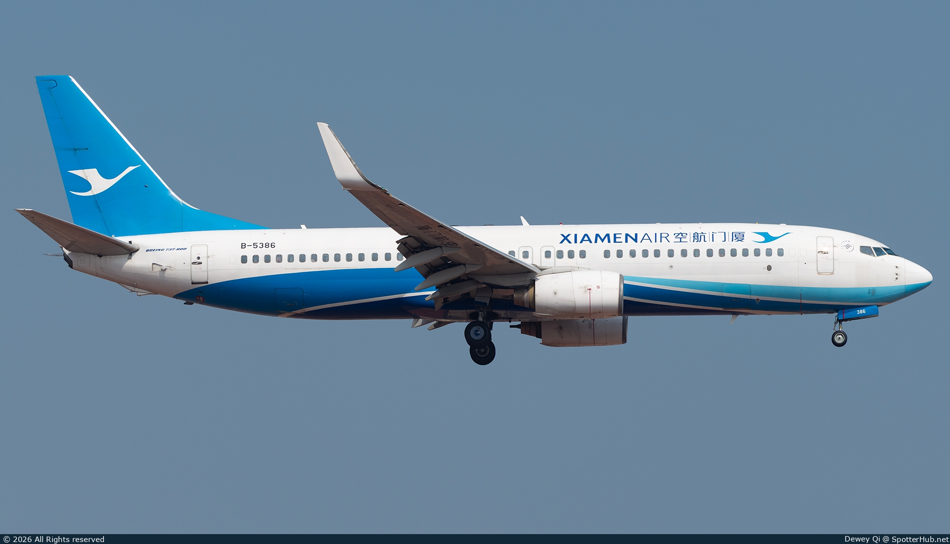 Photo of B-5386 - Boeing 737-86N operated by Xiamen Airlines