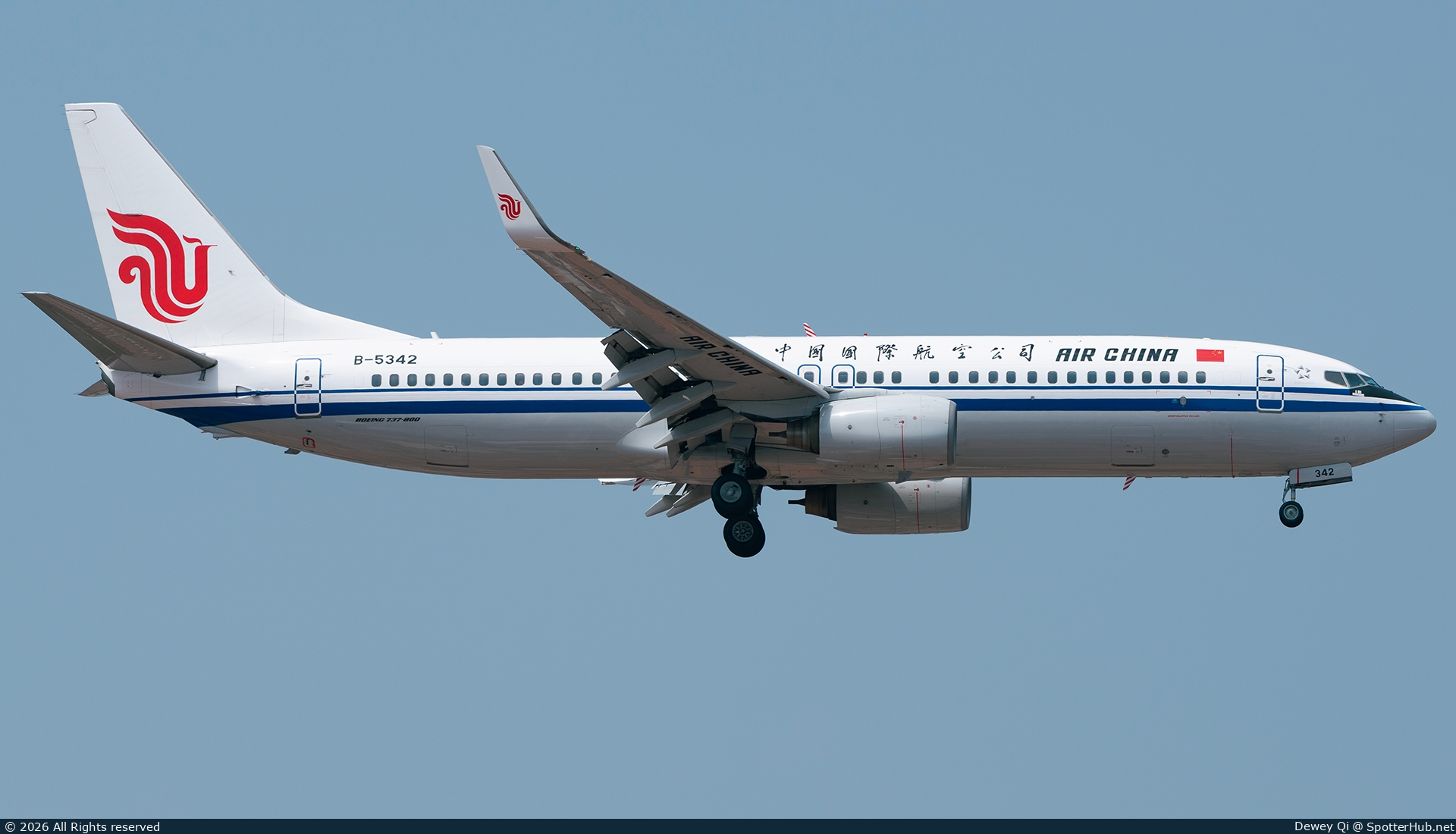 Photo of B-5342 - Boeing 737-89L operated by Air China