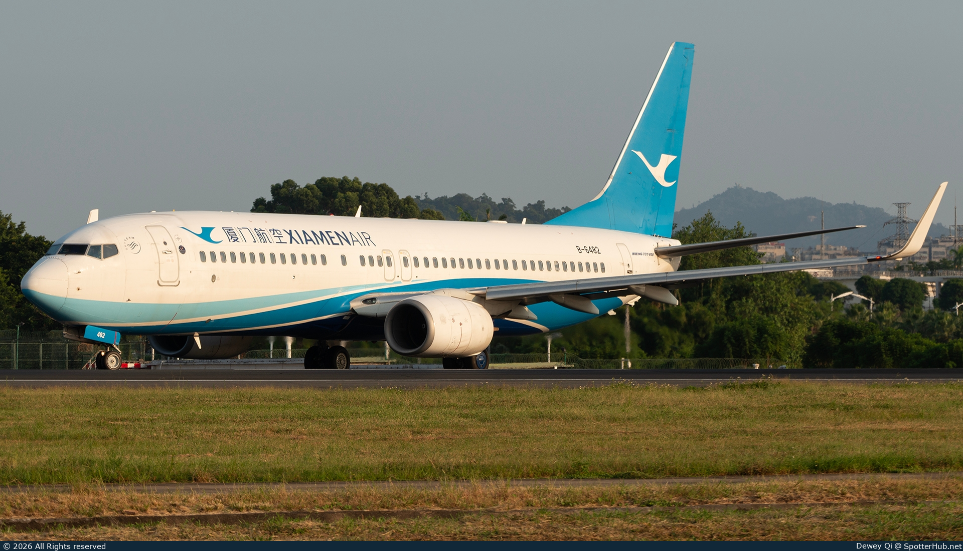 Photo of B-6482 - Boeing 737-85C operated by Xiamen Airlines