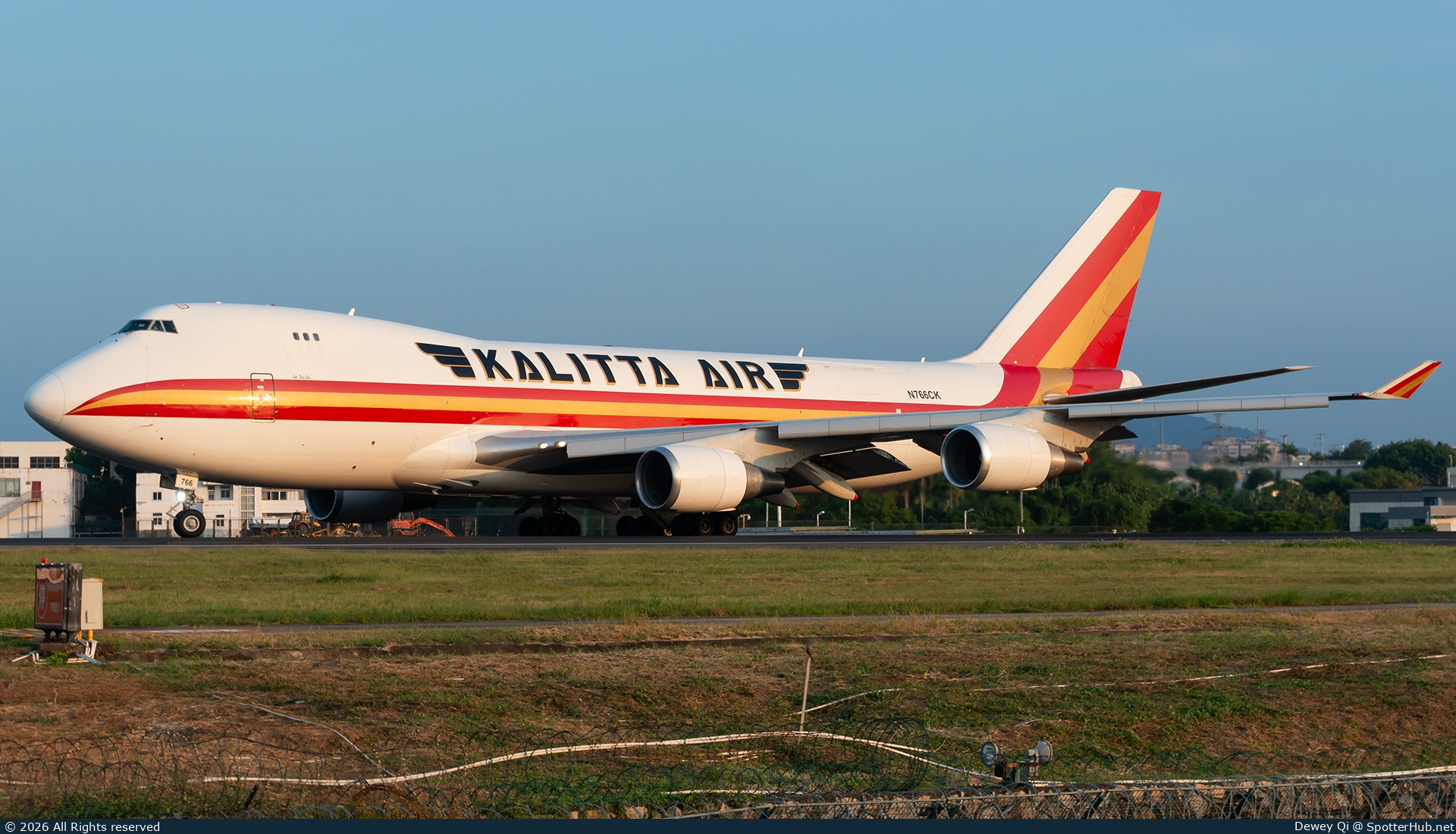 Photo of N766CK - Boeing 747-481F operated by Kalitta Air