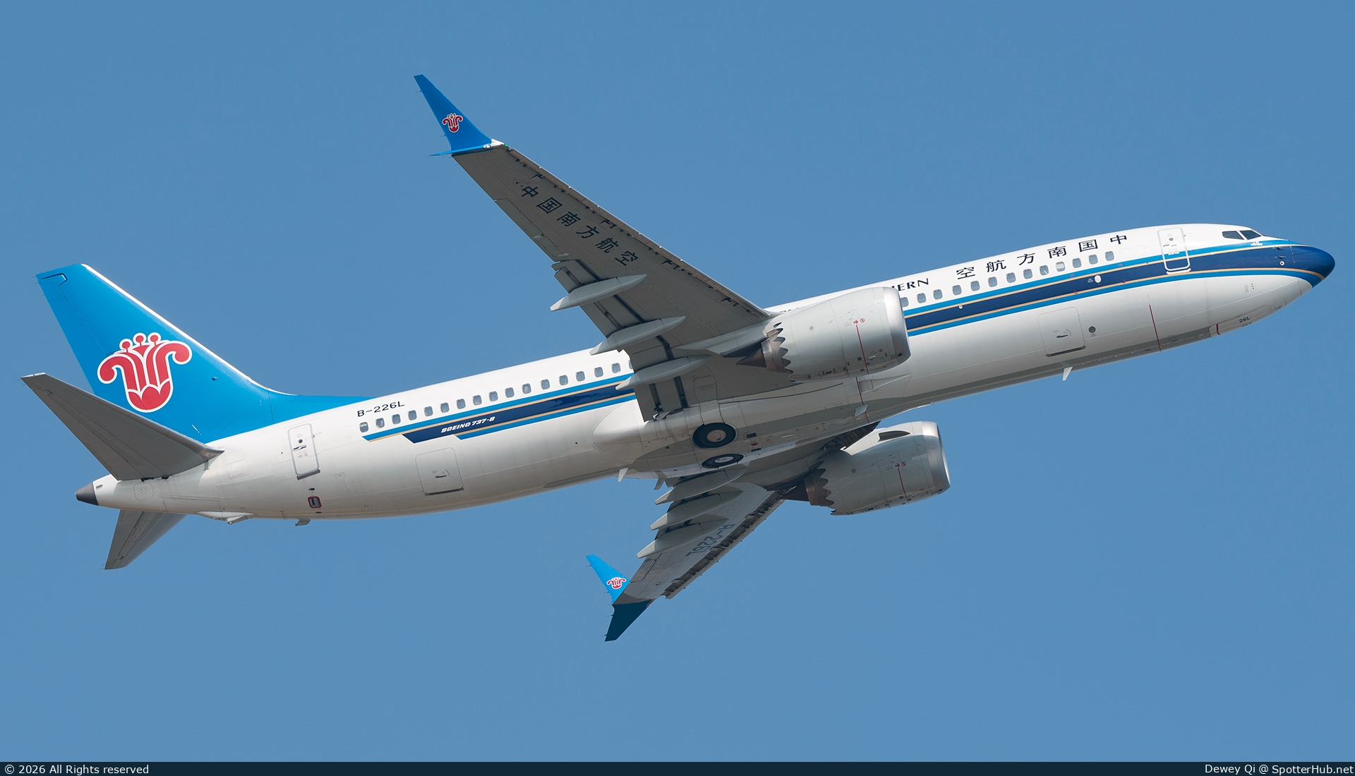 Photo of B-226L - Boeing 737 MAX 8 operated by China Southern Airlines