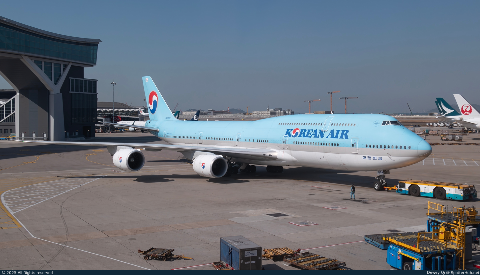 Photo of HL7644 - Boeing 747-8B5 operated by Korean Air