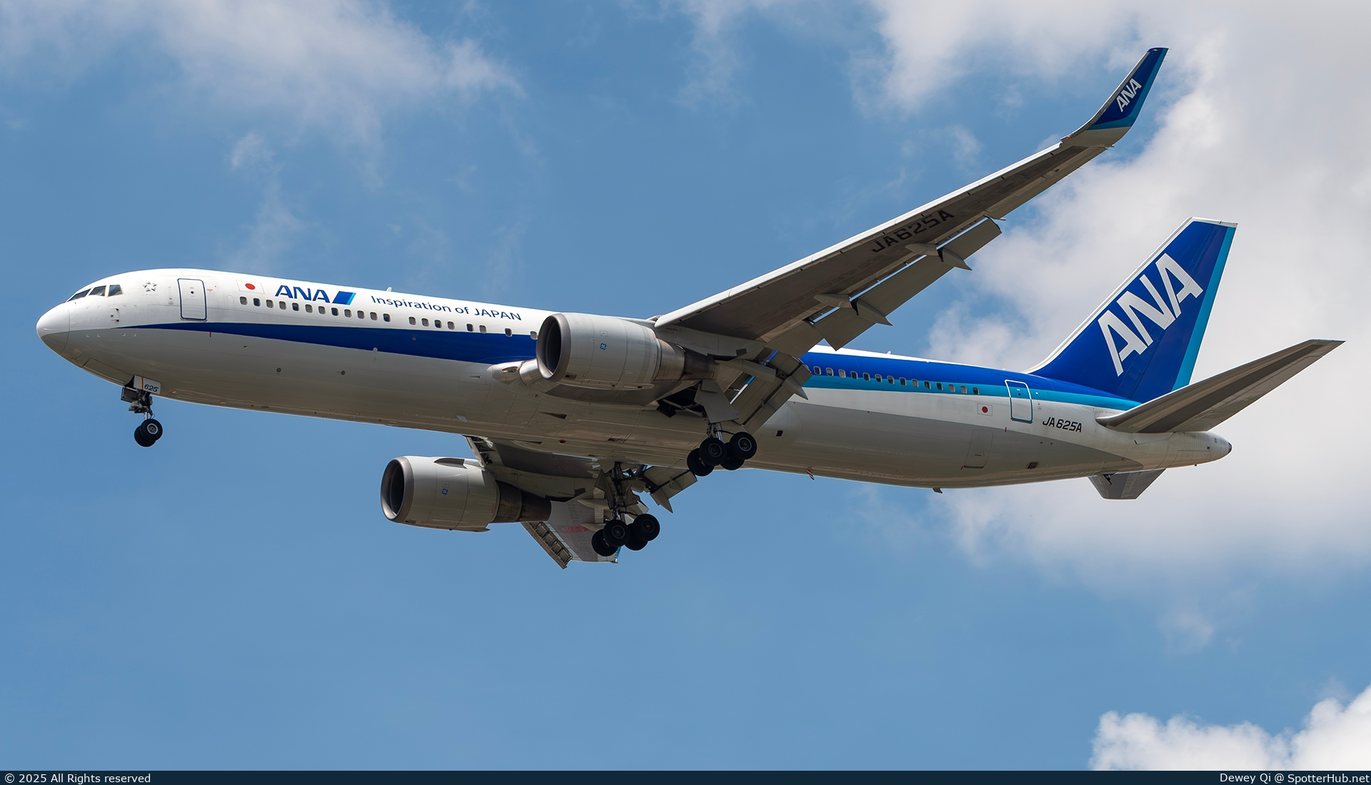 Photo of JA625A - Boeing 767-381(ER) operated by ANA All Nippon Airways