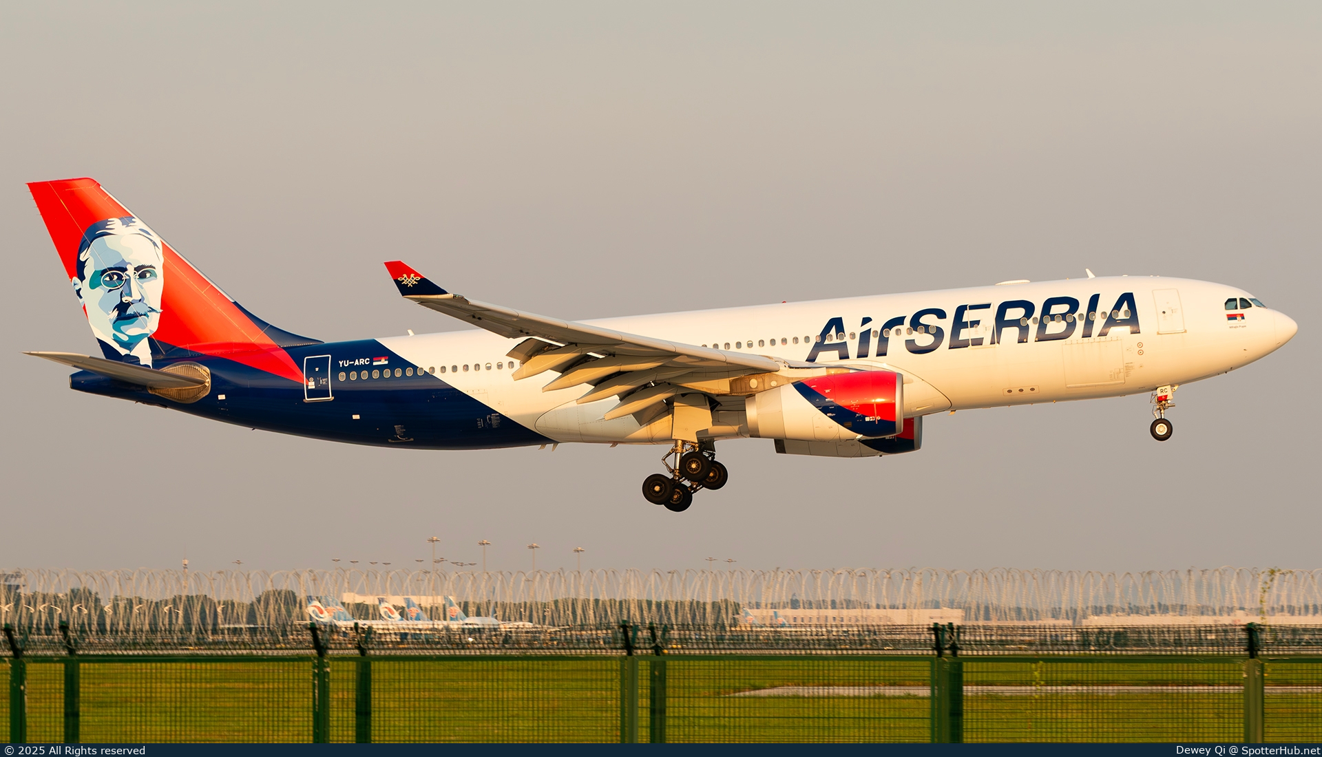 Photo of YU-ARC - Airbus A330-243 operated by Air Serbia