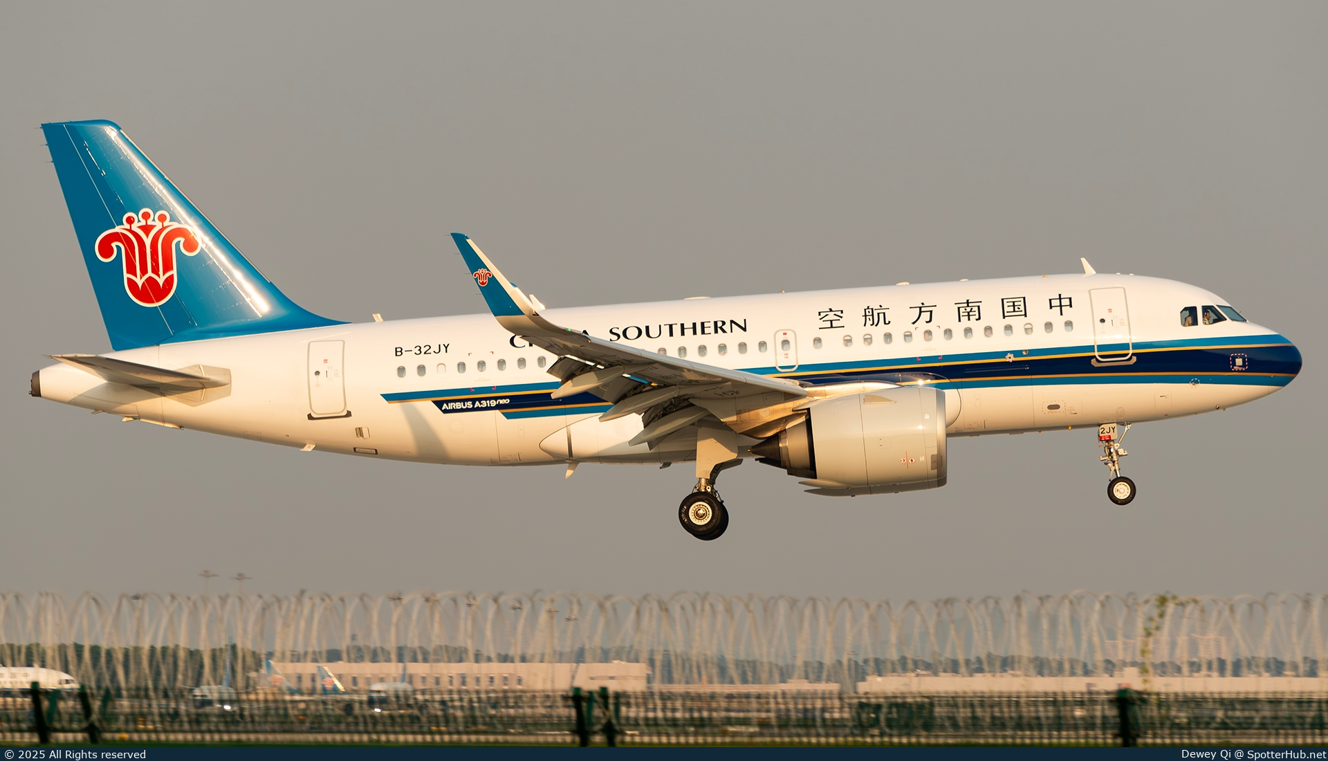 Photo of B-32JY - Airbus A319-153N operated by China Southern Airlines