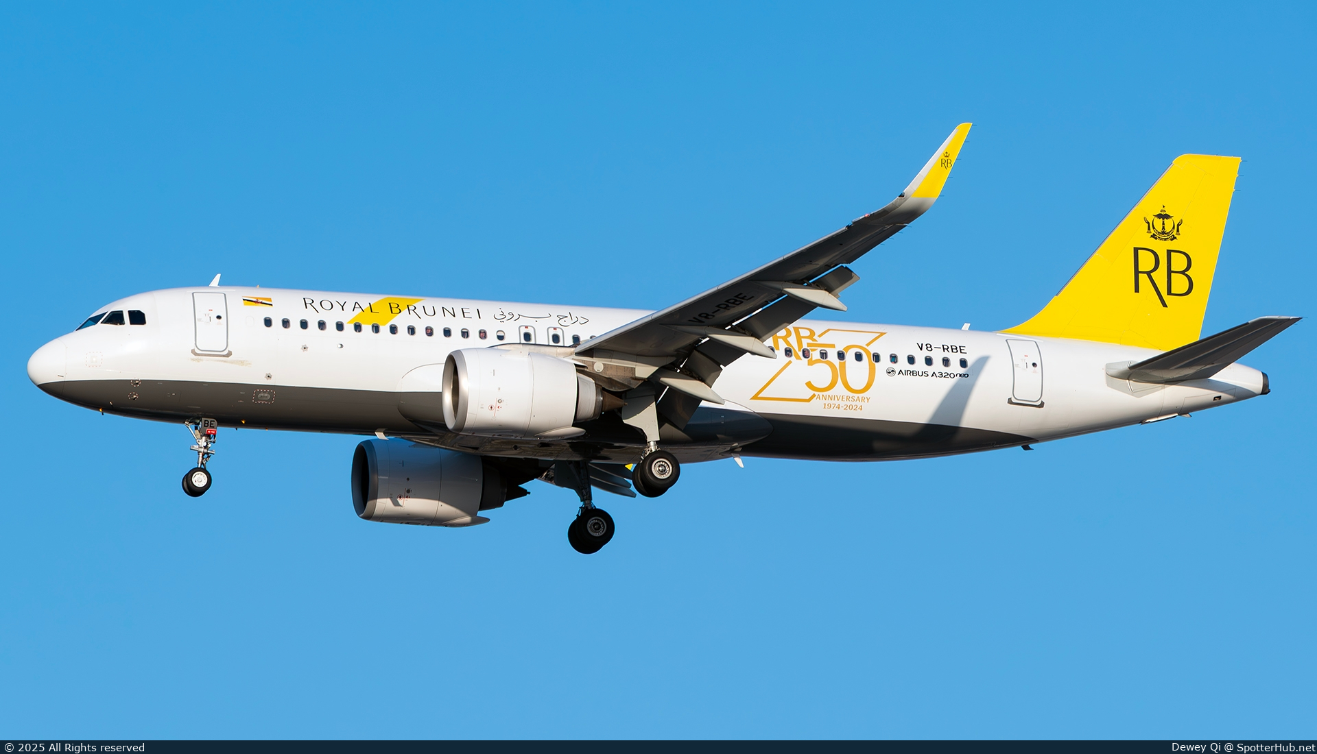 Photo of V8-RBE - Airbus A320-251N operated by Royal Brunei Airlines