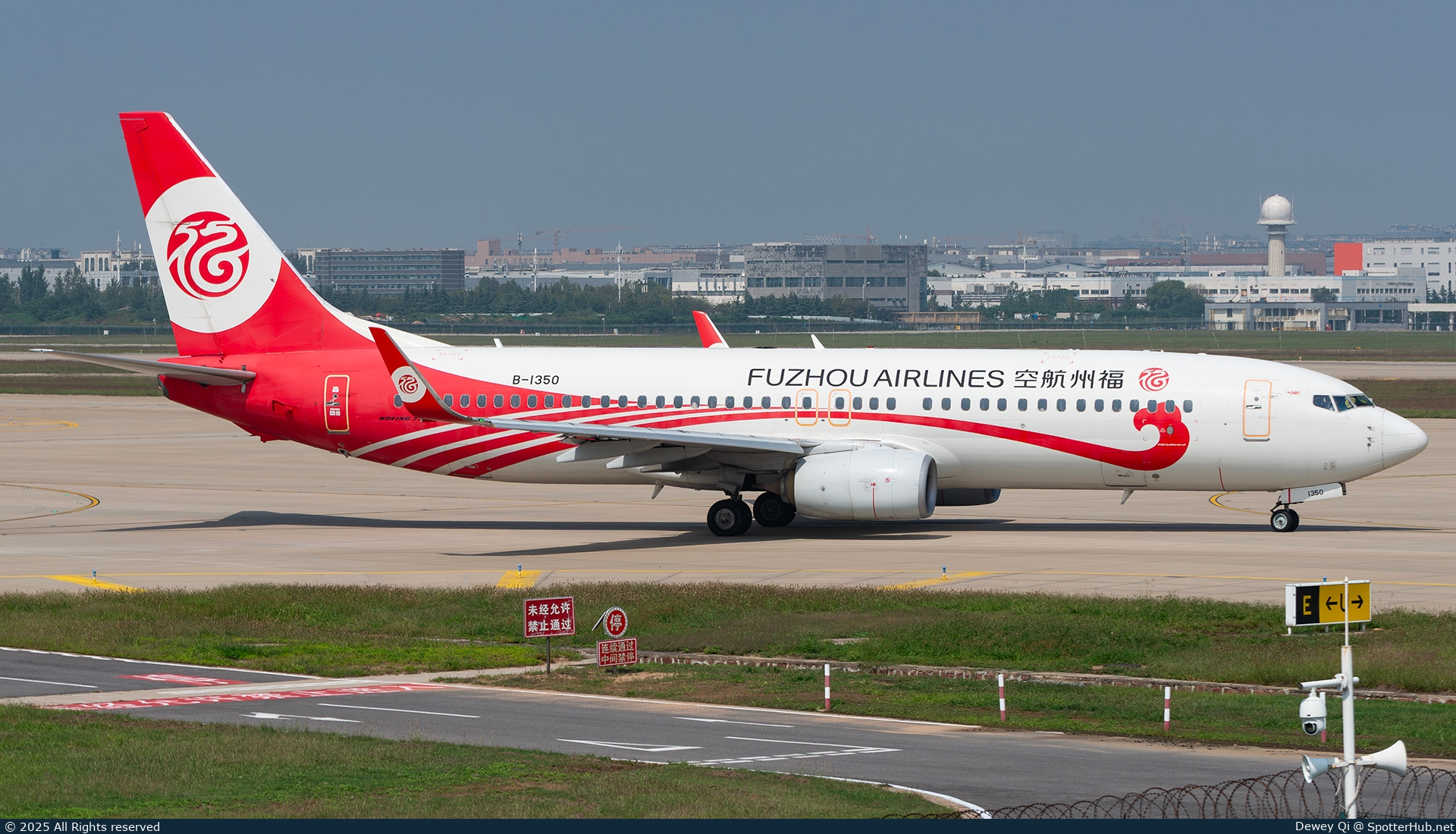 Photo of B-1350 - Boeing 737-8AL operated by Fuzhou Airlines