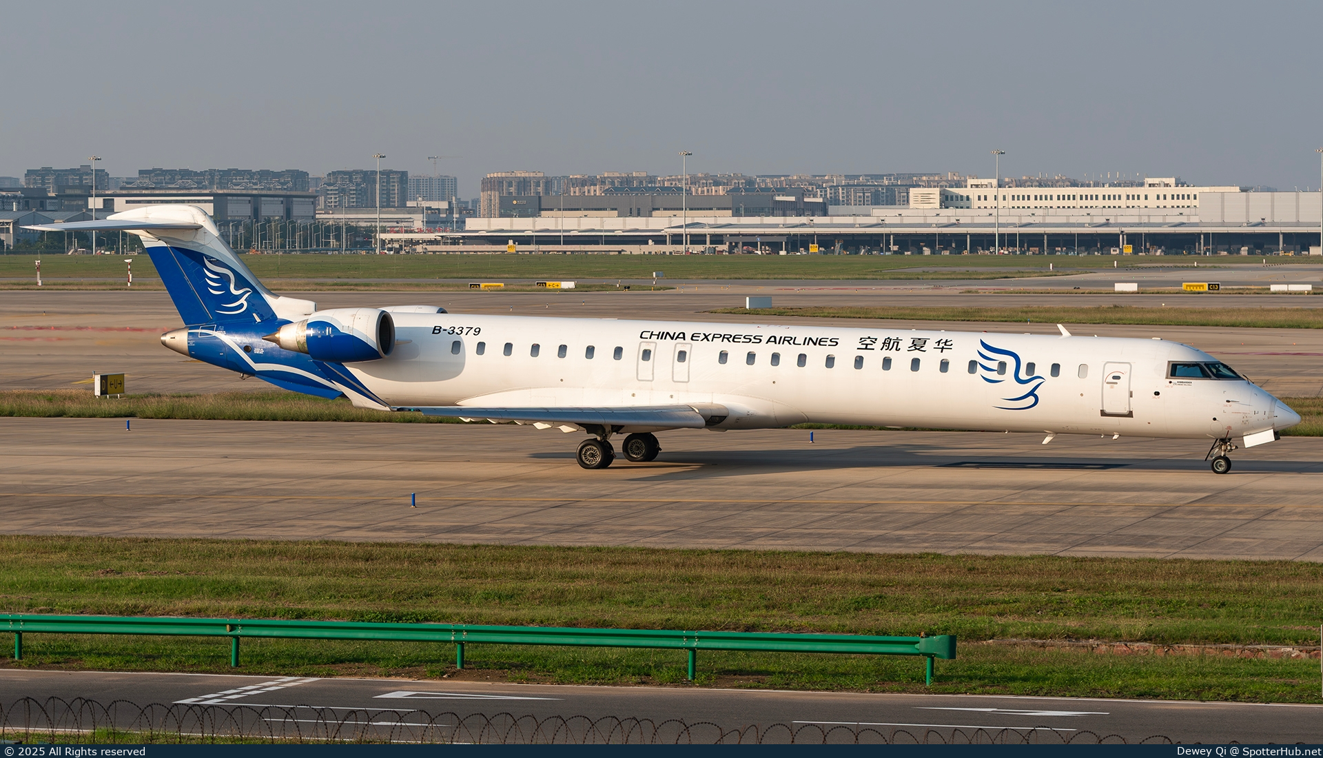 Photo of B-3379 - Bombardier CRJ-900LR operated by China Express Airlines