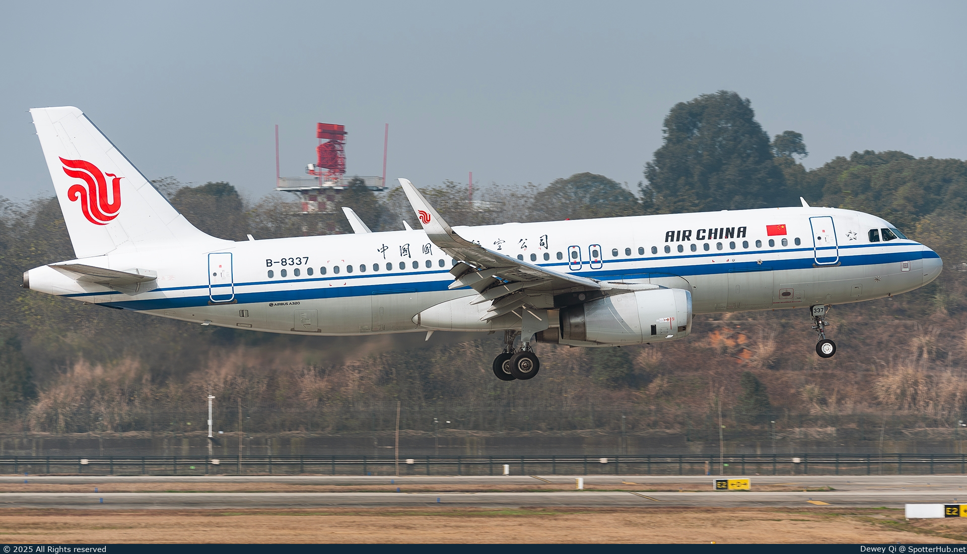 Photo of B-8337 - Airbus A320-232 operated by Air China