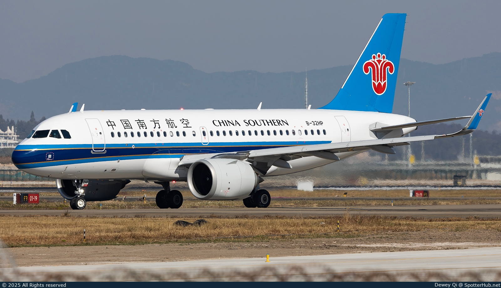 Photo of B-32HP - Airbus A319-153N operated by China Southern Airlines