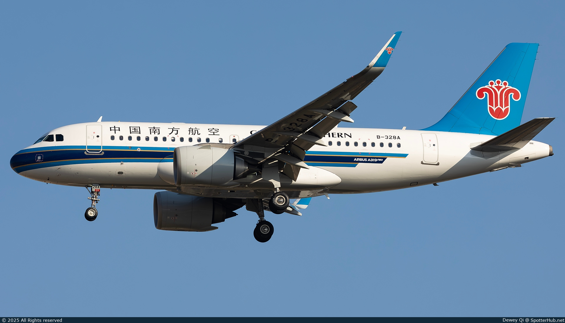 Photo of B-328A - Airbus A319-153N operated by China Southern Airlines