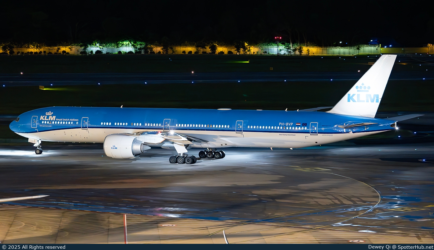 Photo of PH-BVP - Boeing 777-306(ER) operated by KLM Royal Dutch Airlines