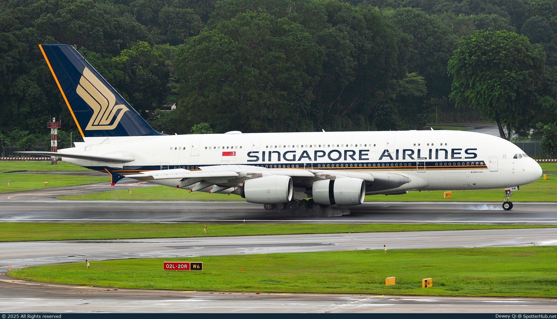 Photo of 9V-SKW - Airbus A380-841 operated by Singapore Airlines