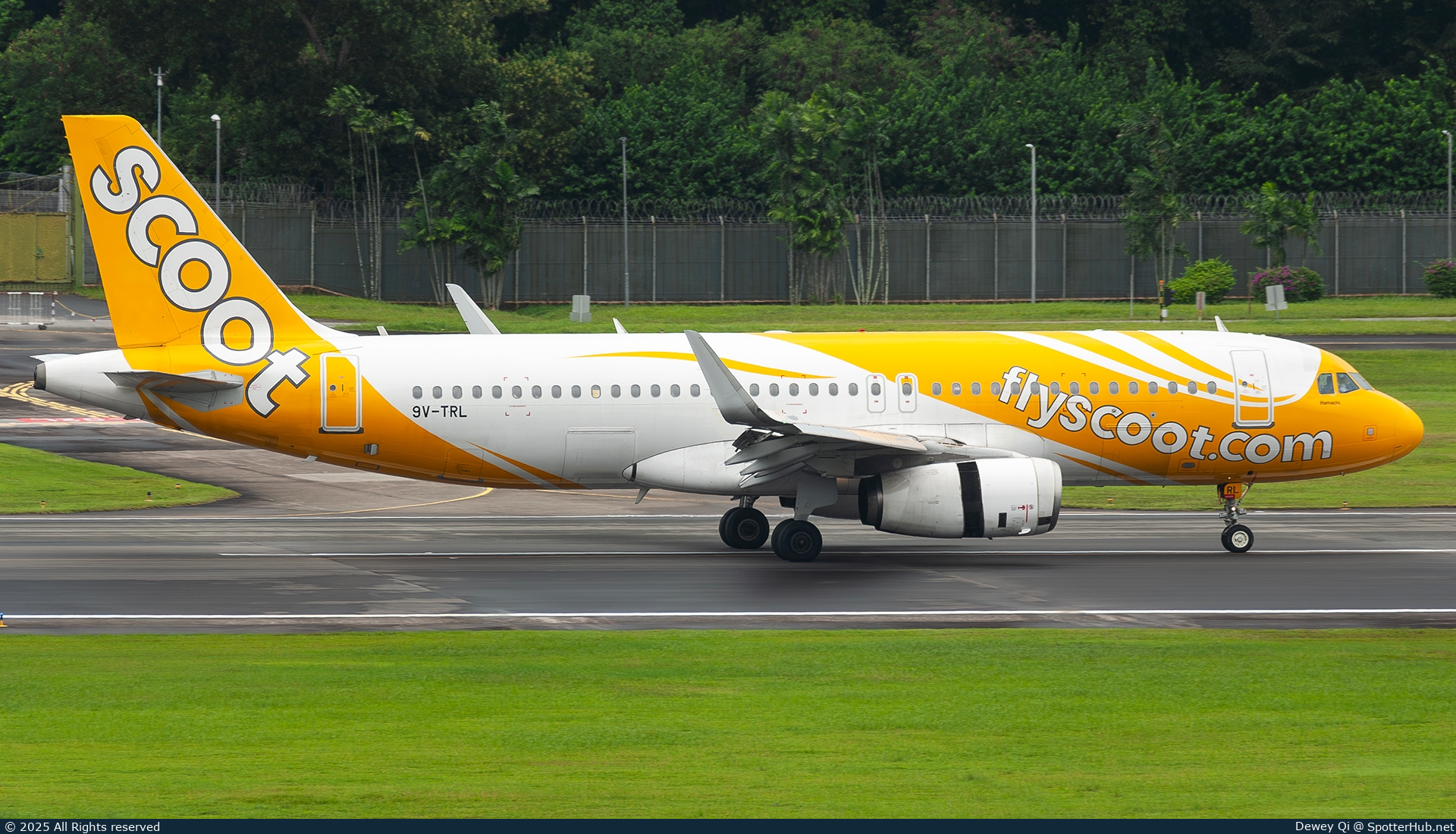 Photo of 9V-TRL - Airbus A320-232 operated by Scoot