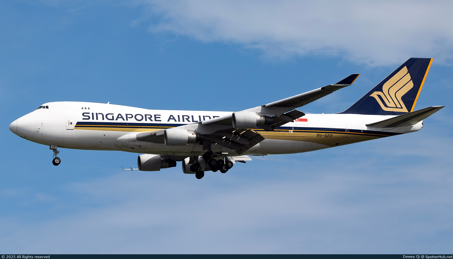 Photo of 9V-SFP - Boeing 747-412F operated by Singapore Airlines Cargo