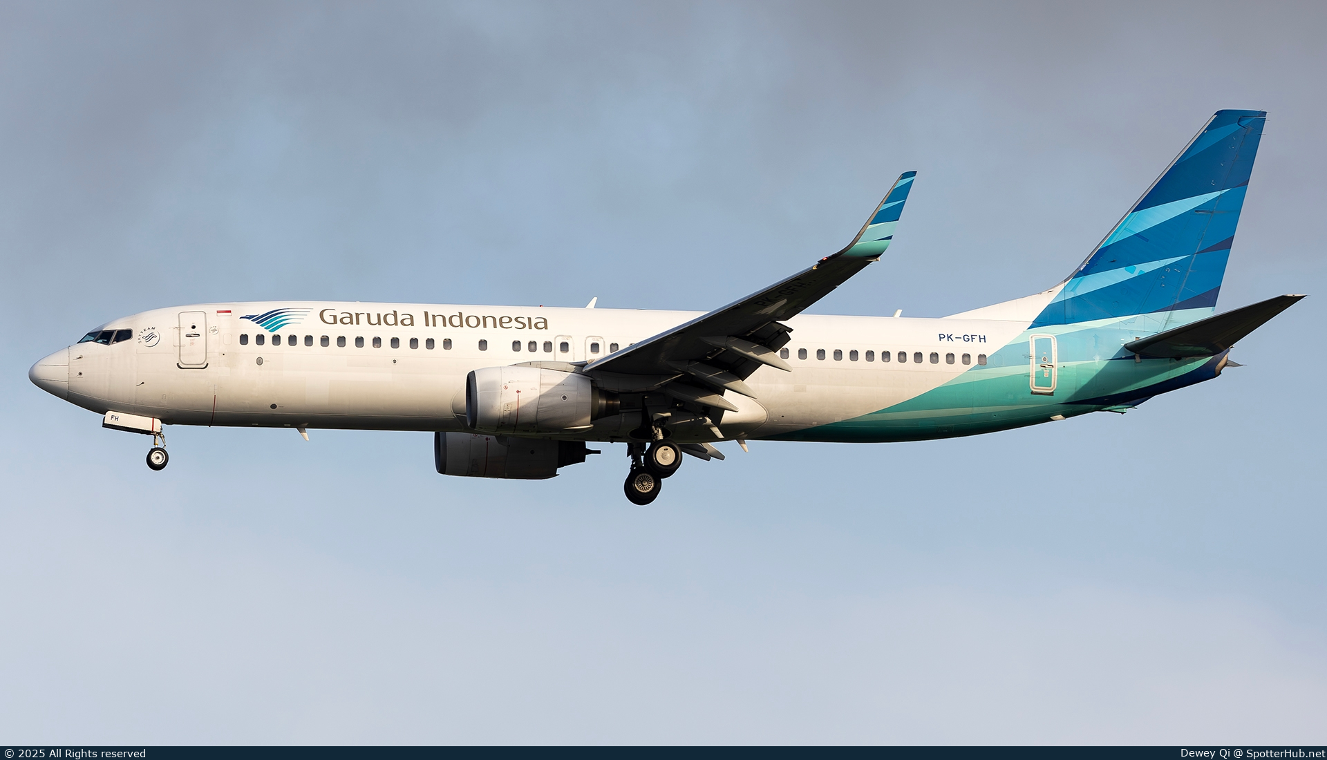 Photo of PK-GFH - Boeing 737-8U3 operated by Garuda Indonesia