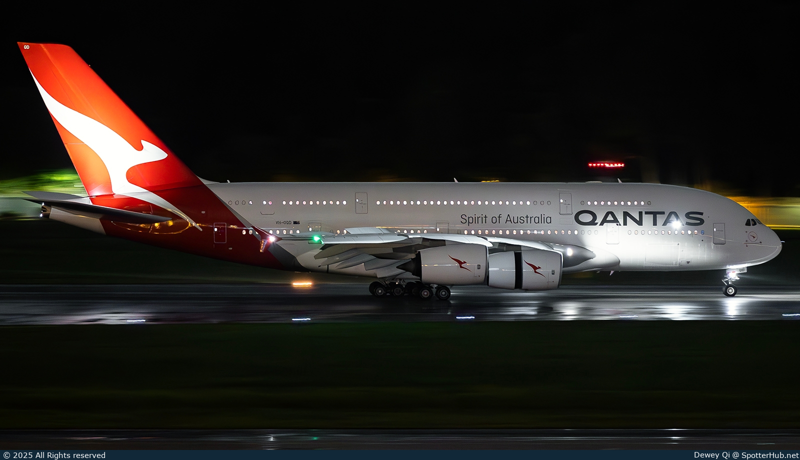 Photo of VH-OQD - Airbus A380-842 operated by Qantas