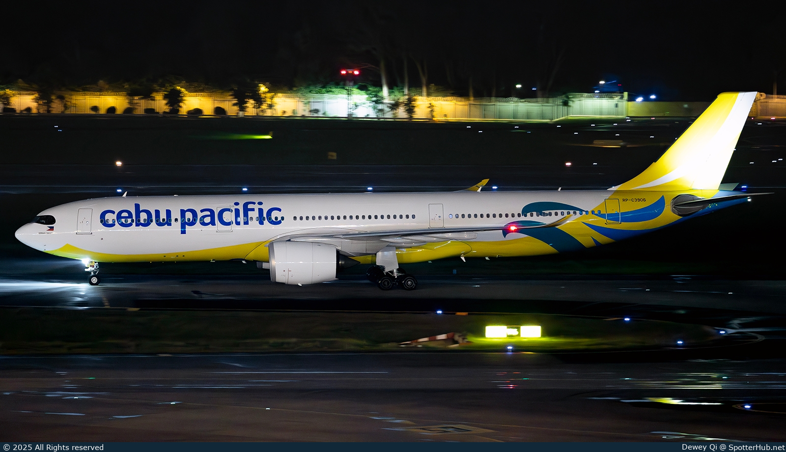 Photo of RP-C3906 - Airbus A330-941 operated by Cebu Pacific