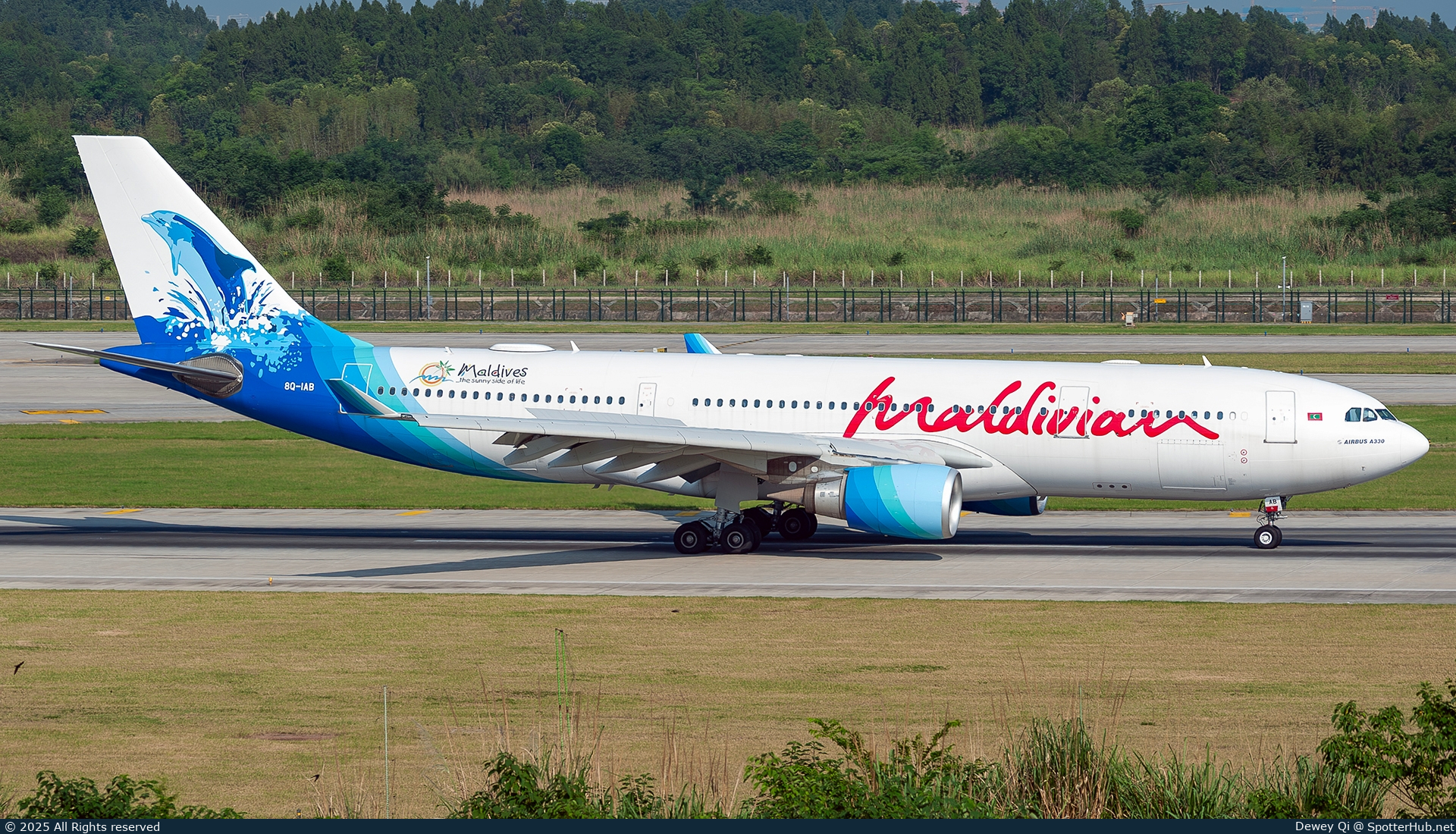 Photo of 8Q-IAB - Airbus A330-203 operated by Maldivian