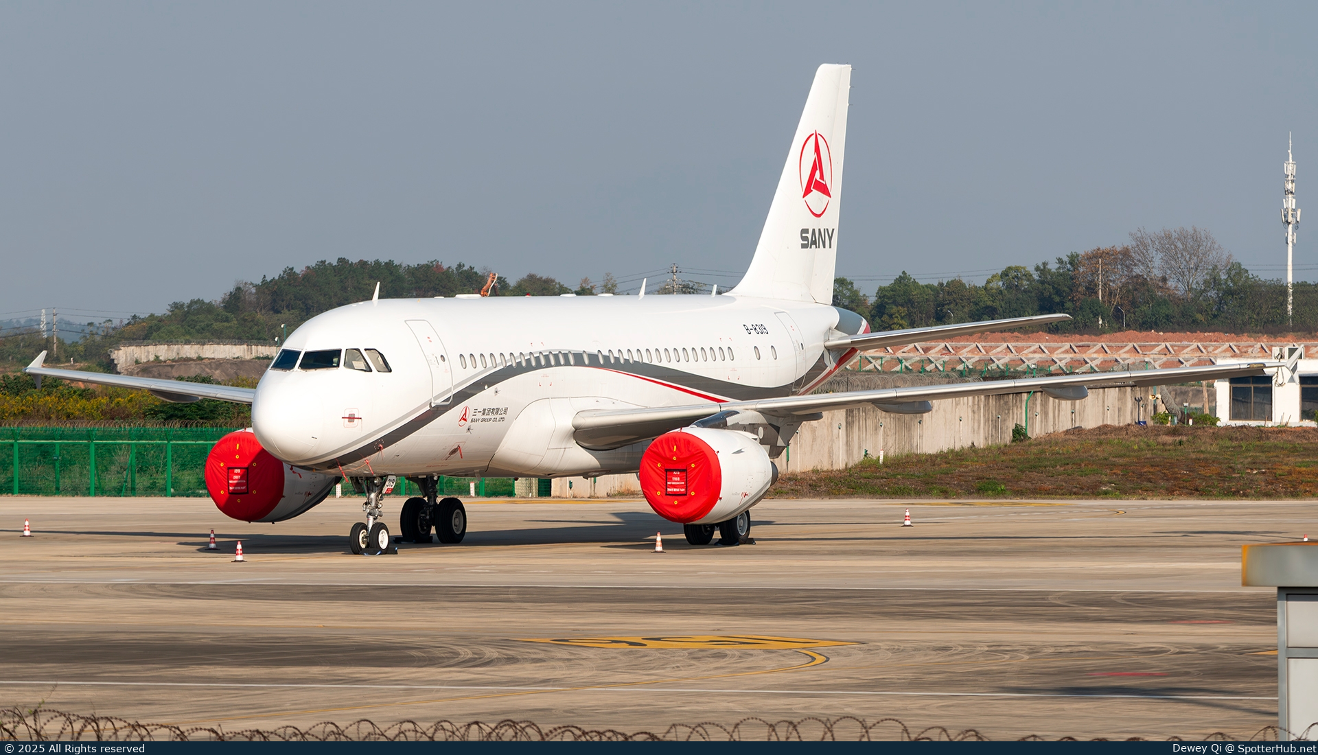 Photo of B-8319 - Airbus A319-115(CJ) operated by Beijing Airlines