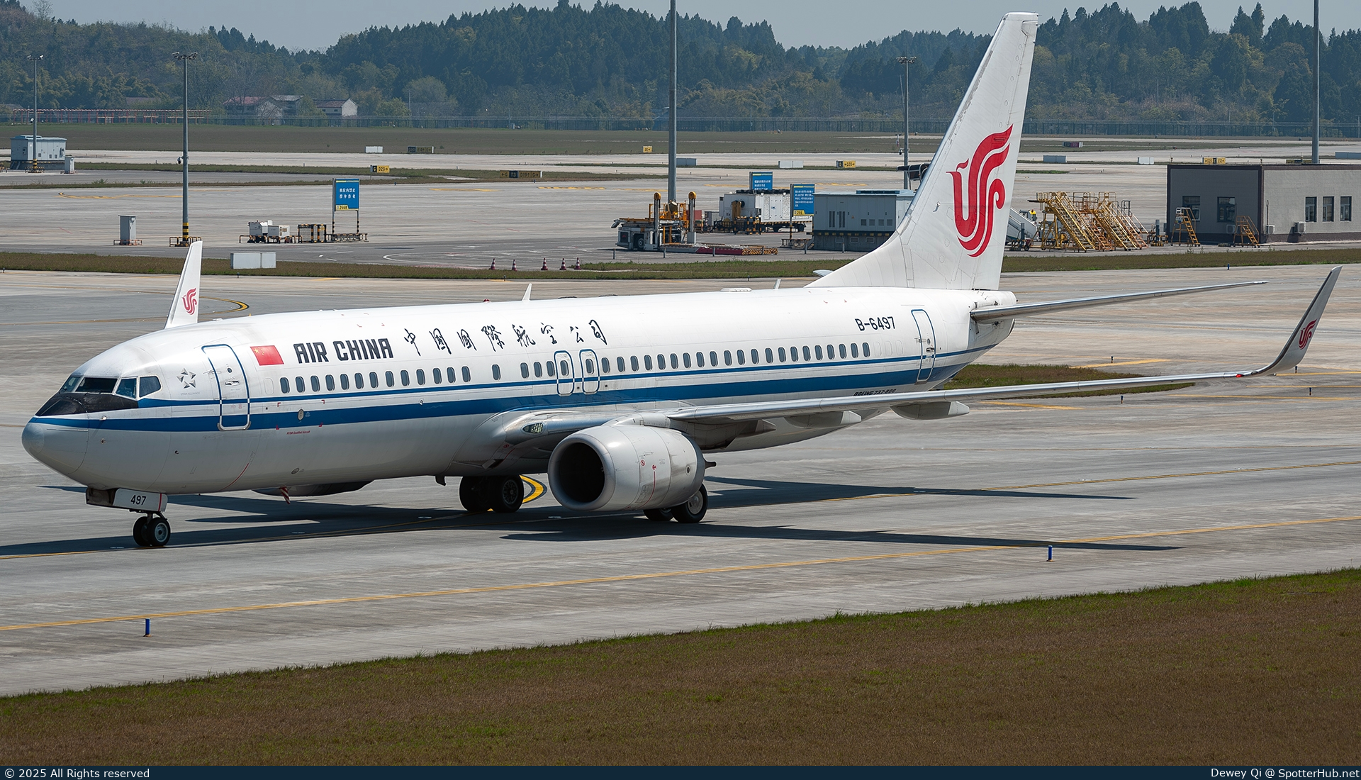 Photo of B-6497 - Boeing 737-89L operated by Air China