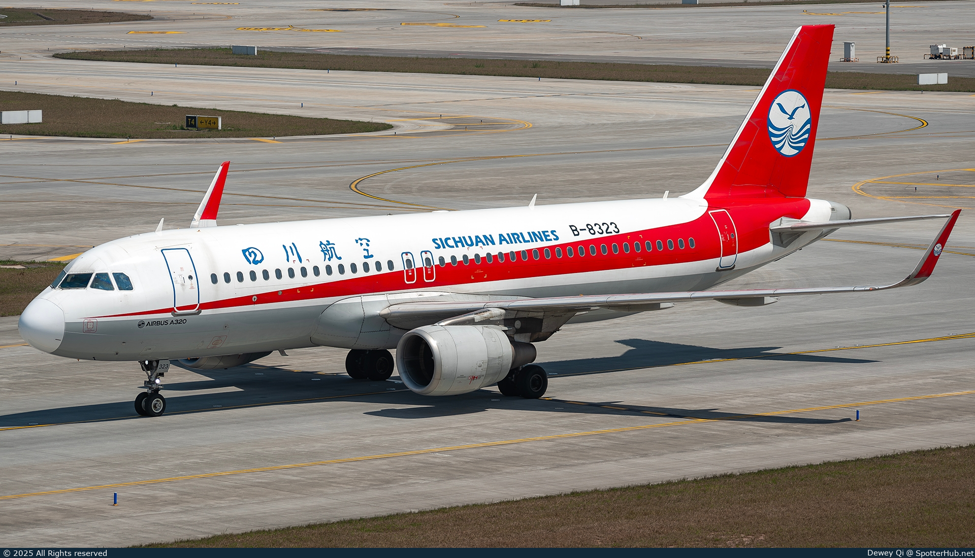 Photo of B-8323 - Airbus A320-214 operated by Sichuan Airlines