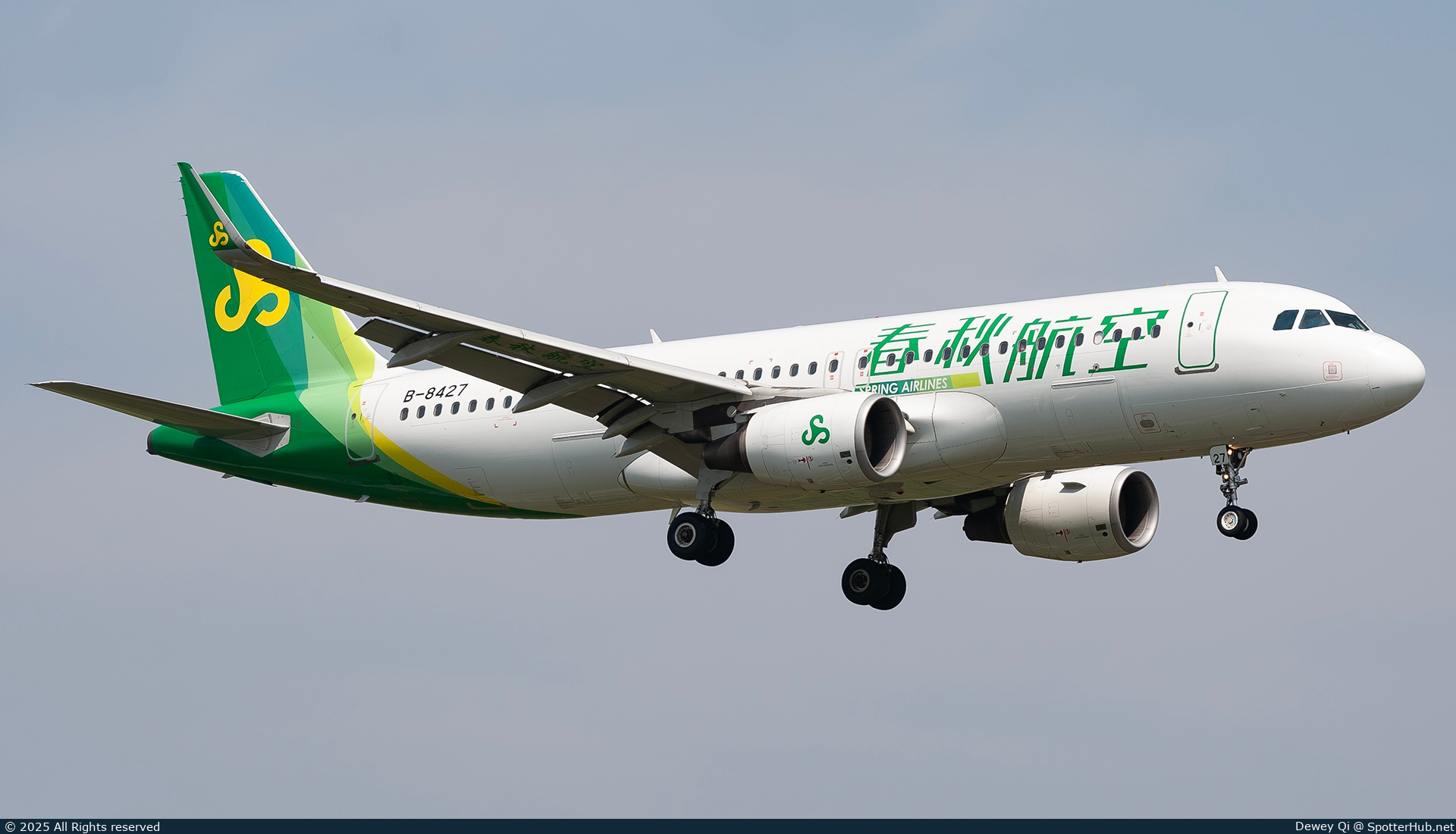 Photo of B-8427 - Airbus A320-214 operated by Spring Airlines