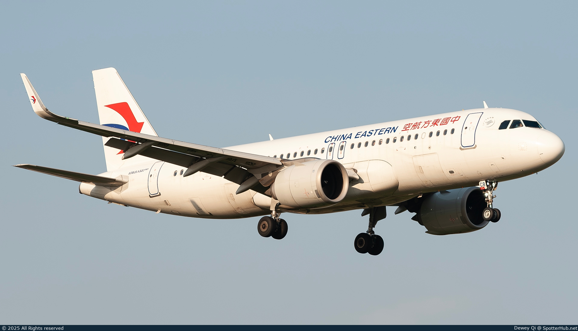 Photo of B-32C8 - Airbus A320-251N operated by China Eastern Airlines