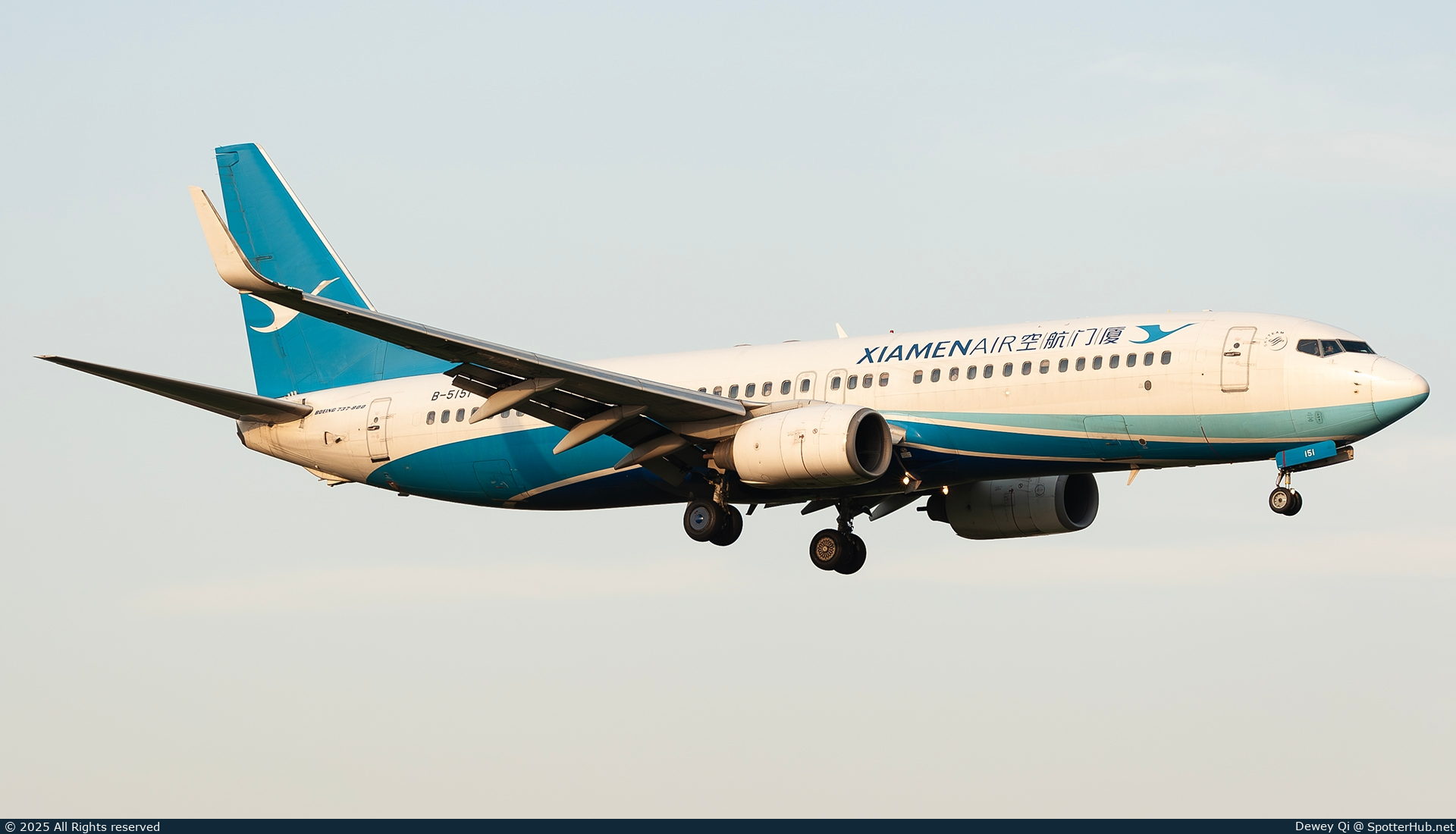 Photo of B-5151 - Boeing 737-86N operated by Xiamen Airlines