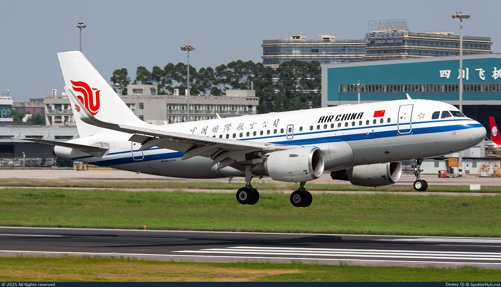 Photo of B-6479 - Airbus A319-115 operated by Air China