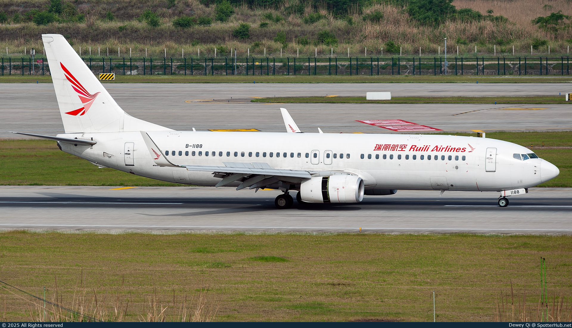 Photo of B-1188 - Boeing 737-8KF operated by Ruili Airlines