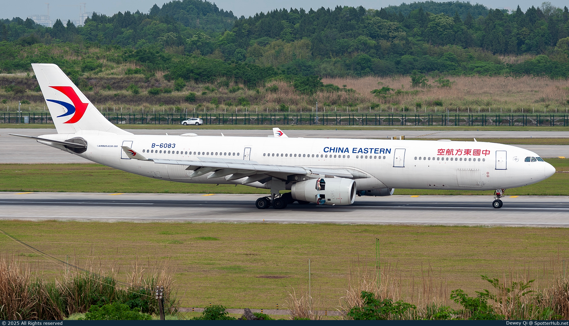 Photo of B-6083 - Airbus A330-343 operated by China Eastern Airlines