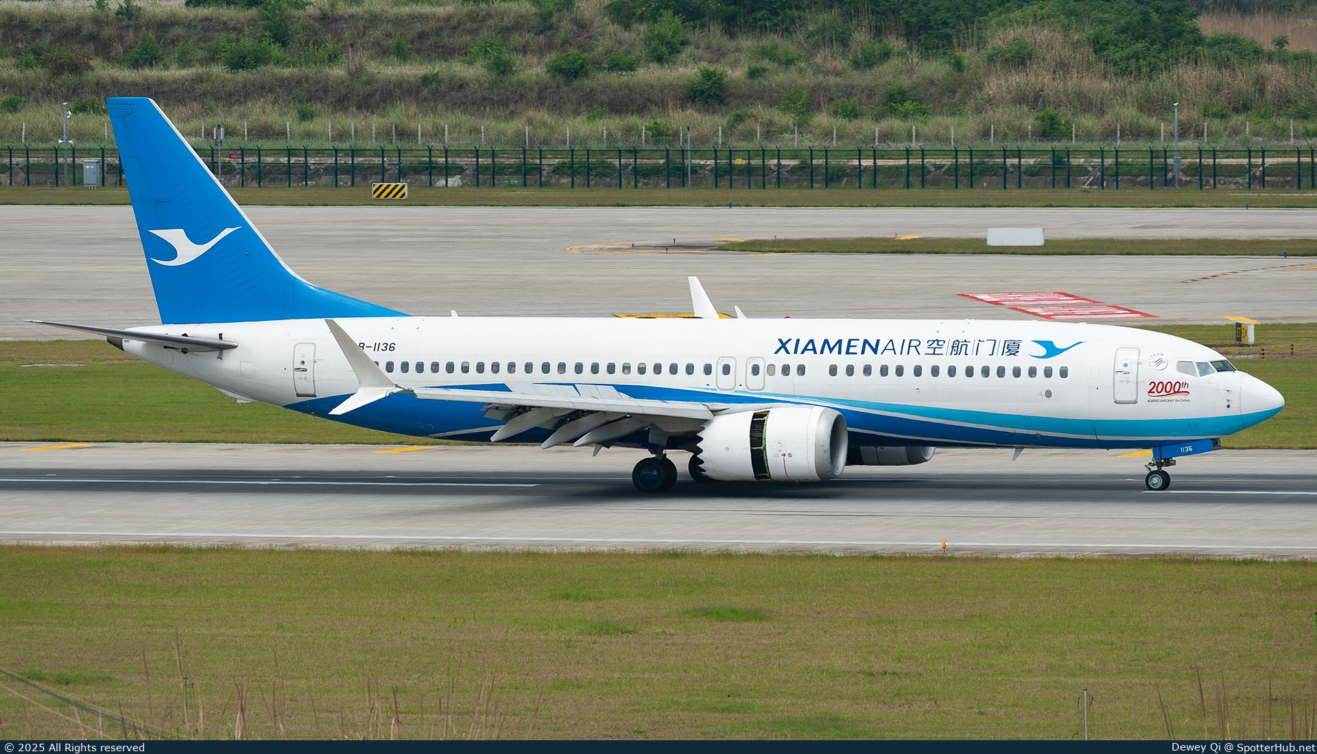 Photo of B-1136 - Boeing 737 MAX 8 operated by Xiamen Airlines