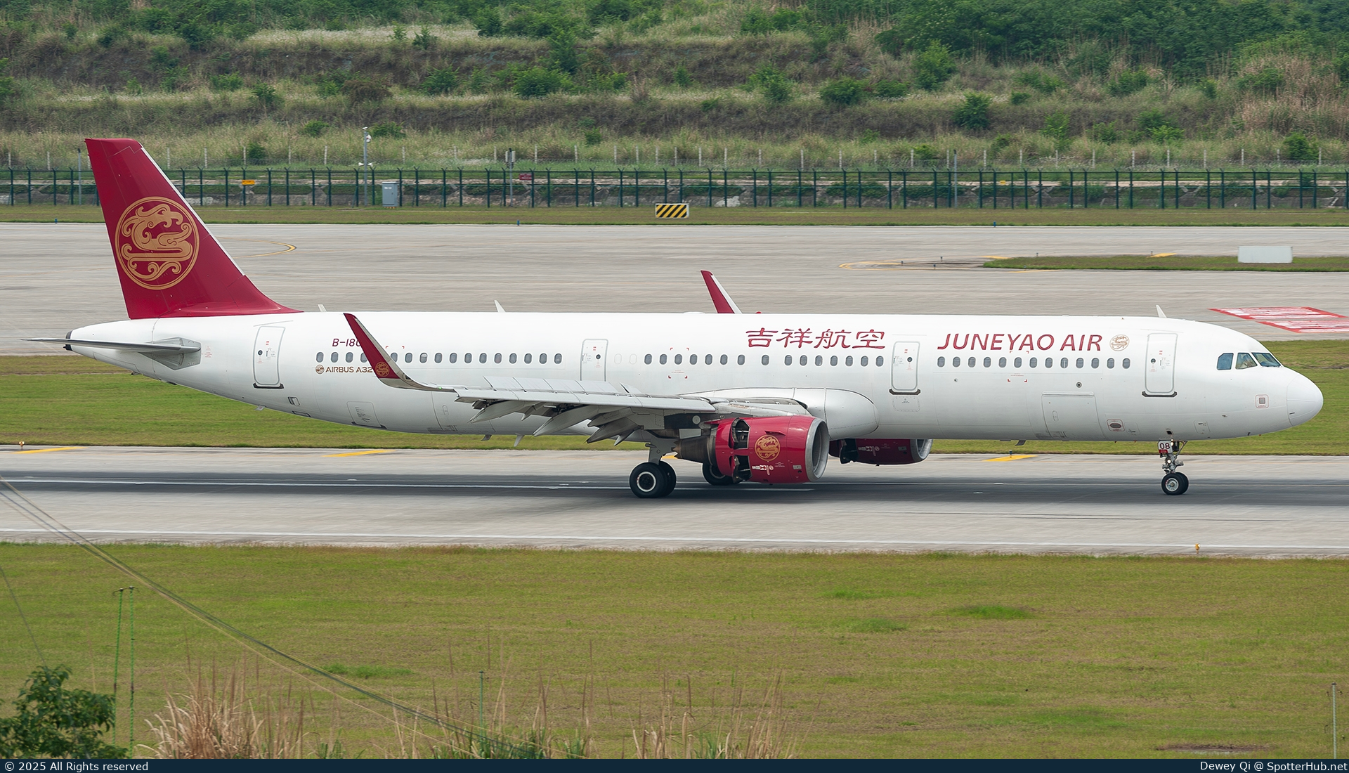 Photo of B-1808 - Airbus A321-211 operated by Juneyao Air