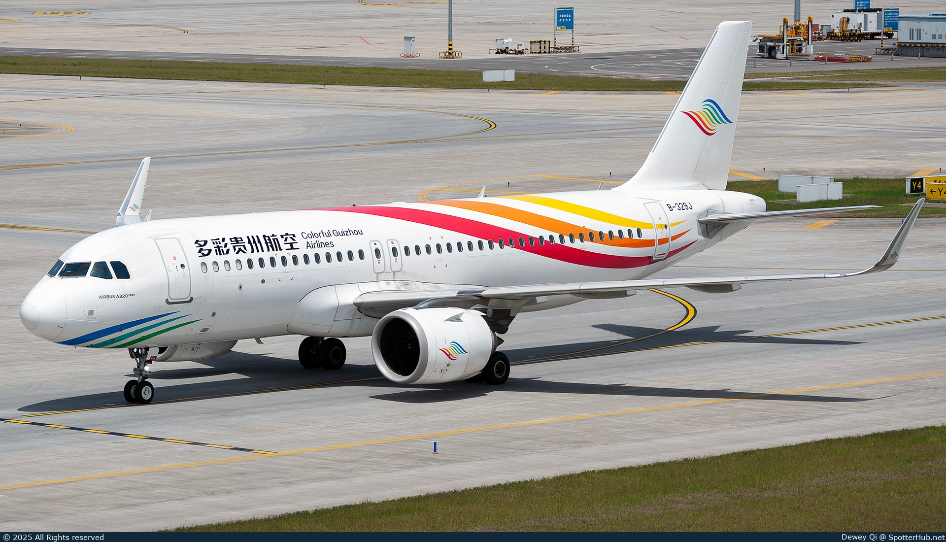 Photo of B-329J - Airbus A320-251N operated by Colorful Guizhou Airlines